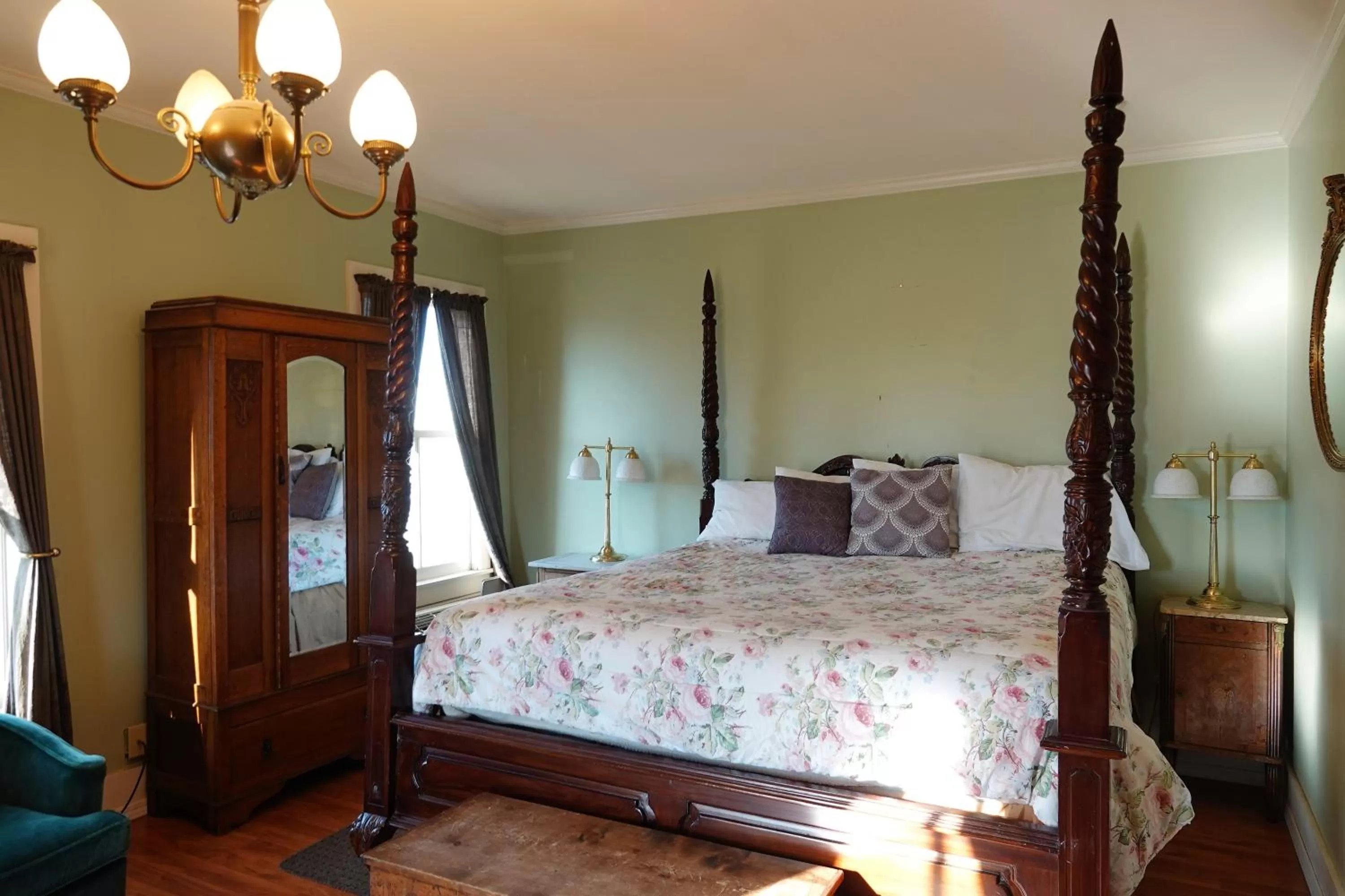 Superior Single Room in Union Hotel