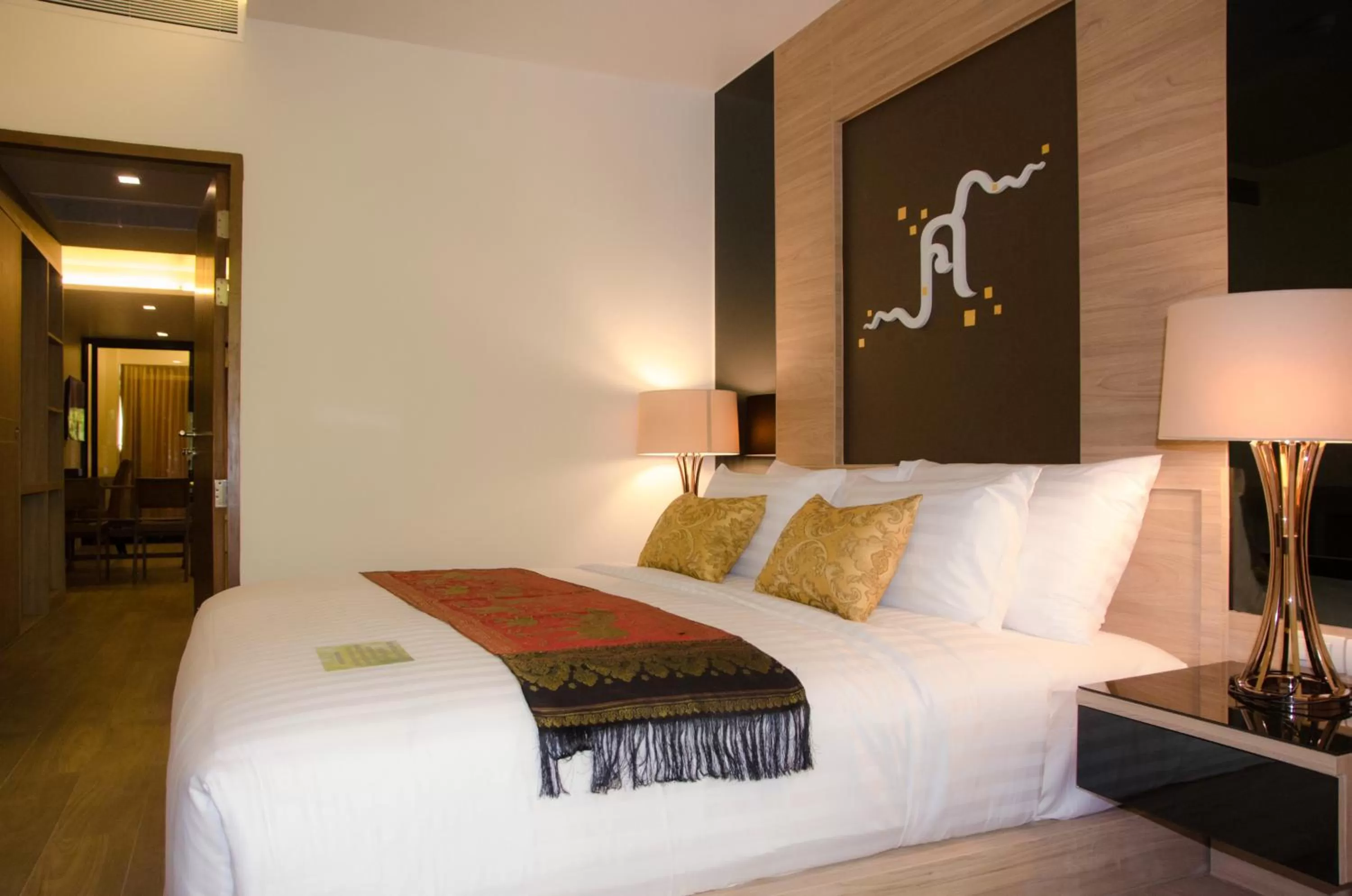 Deluxe Double Room with Garden View in The Erawan Koh Chang -SHA Extra Plus