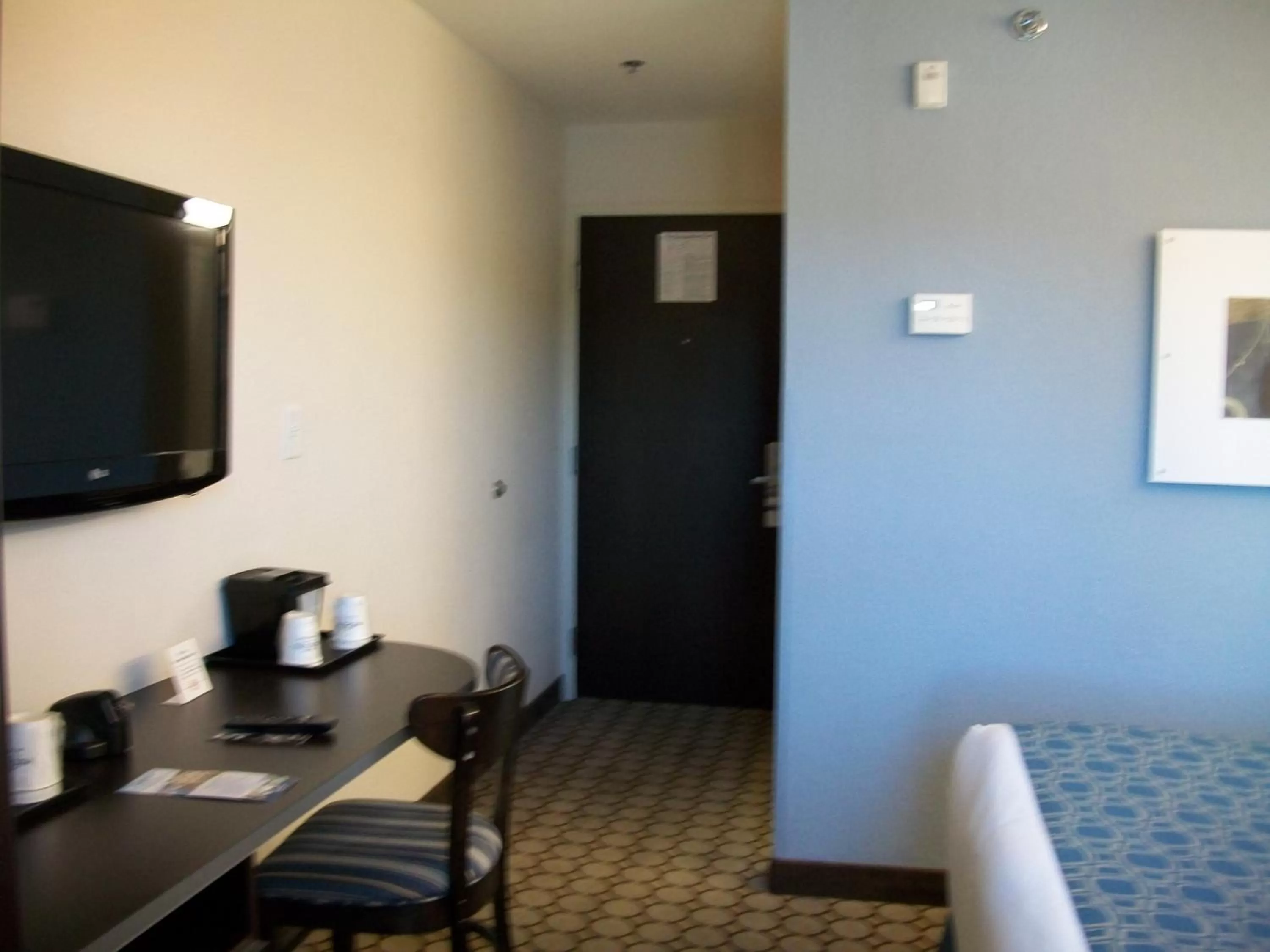 Deluxe Queen Room with Two Queen Beds - Non-Smoking in Microtel Inn & Suites by Wyndham Spring Hill/Weeki Wachee