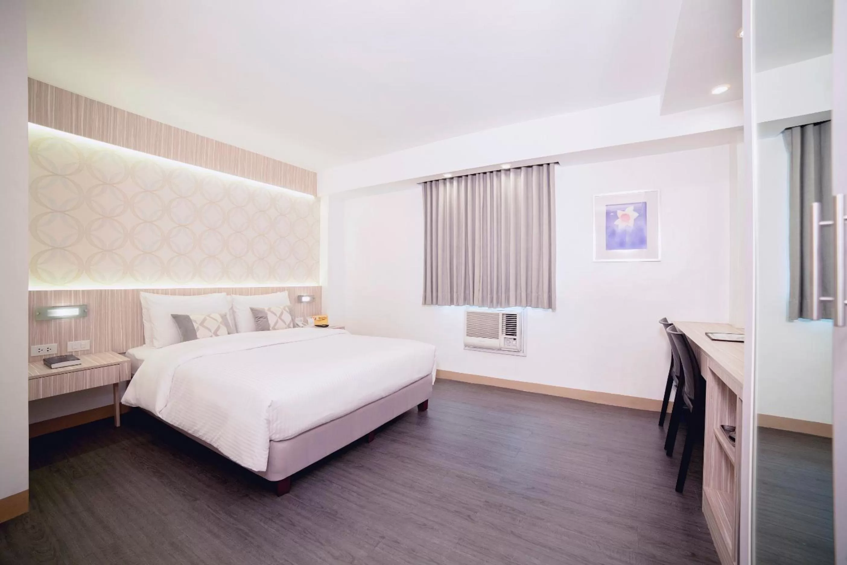 Premier Room in The Charter House