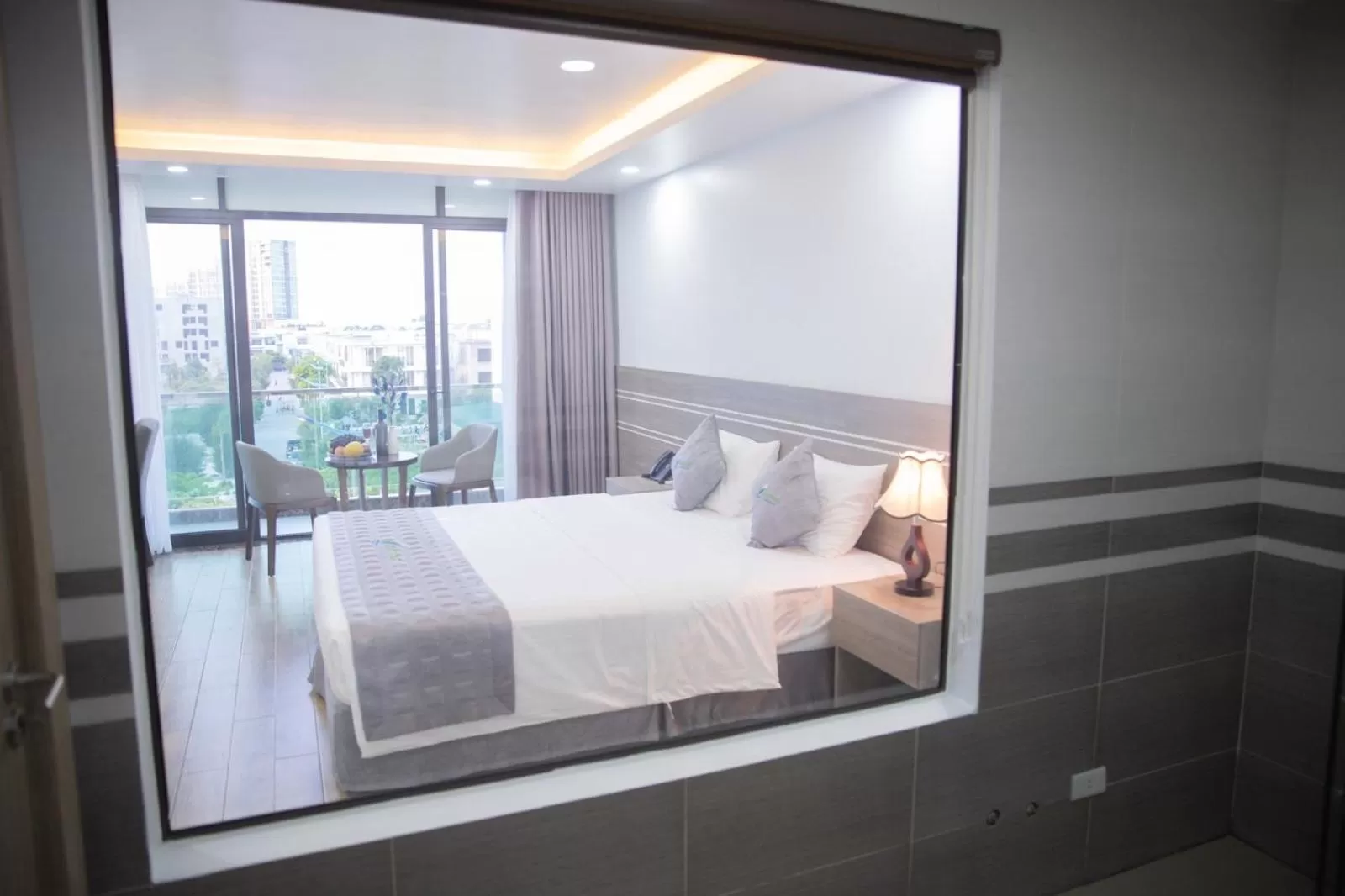 Deluxe Suite with Sea View in Bamboo Hotel