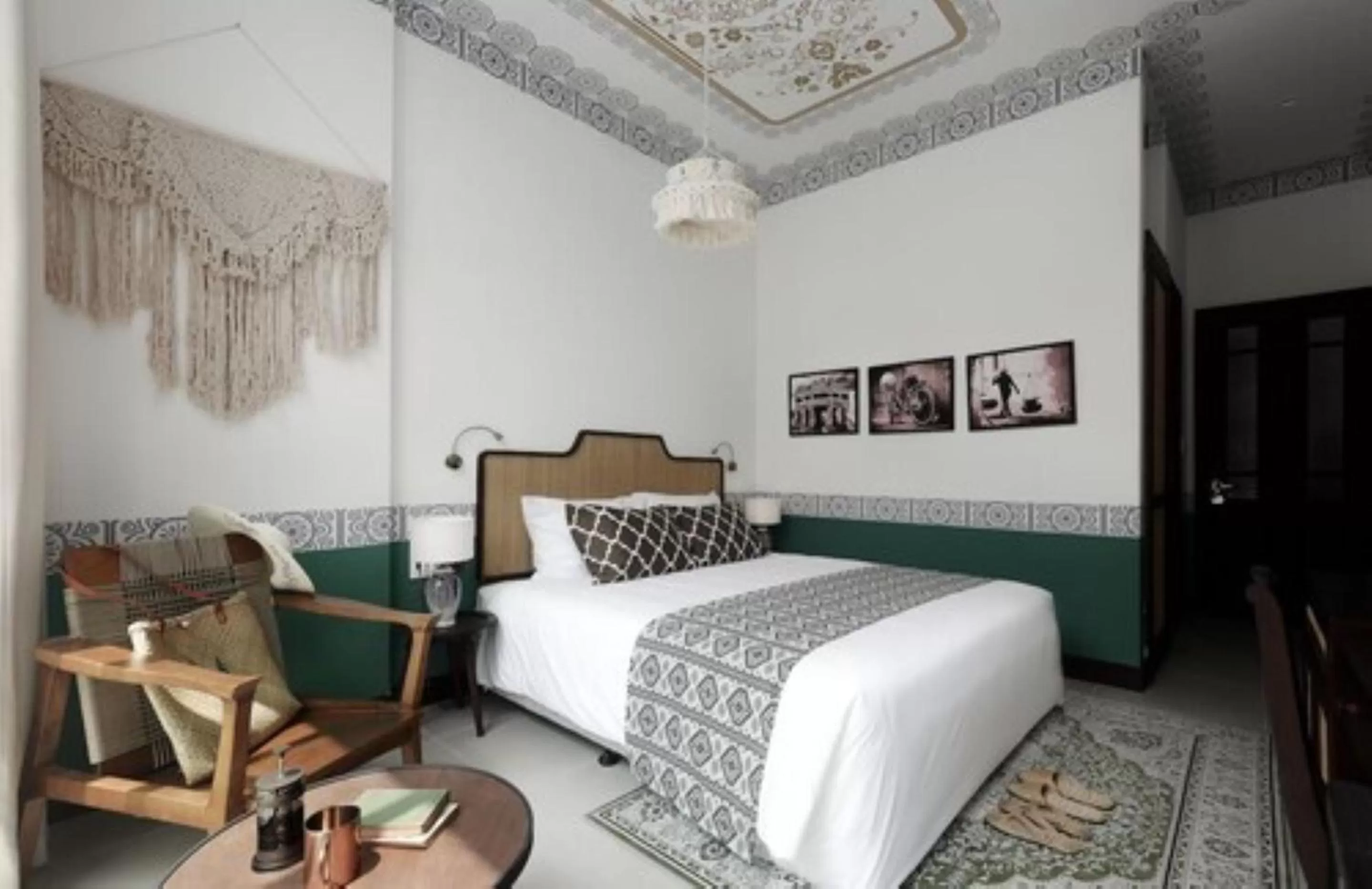 Queen Room with Pool View in The Mansion Hoi An by Minova