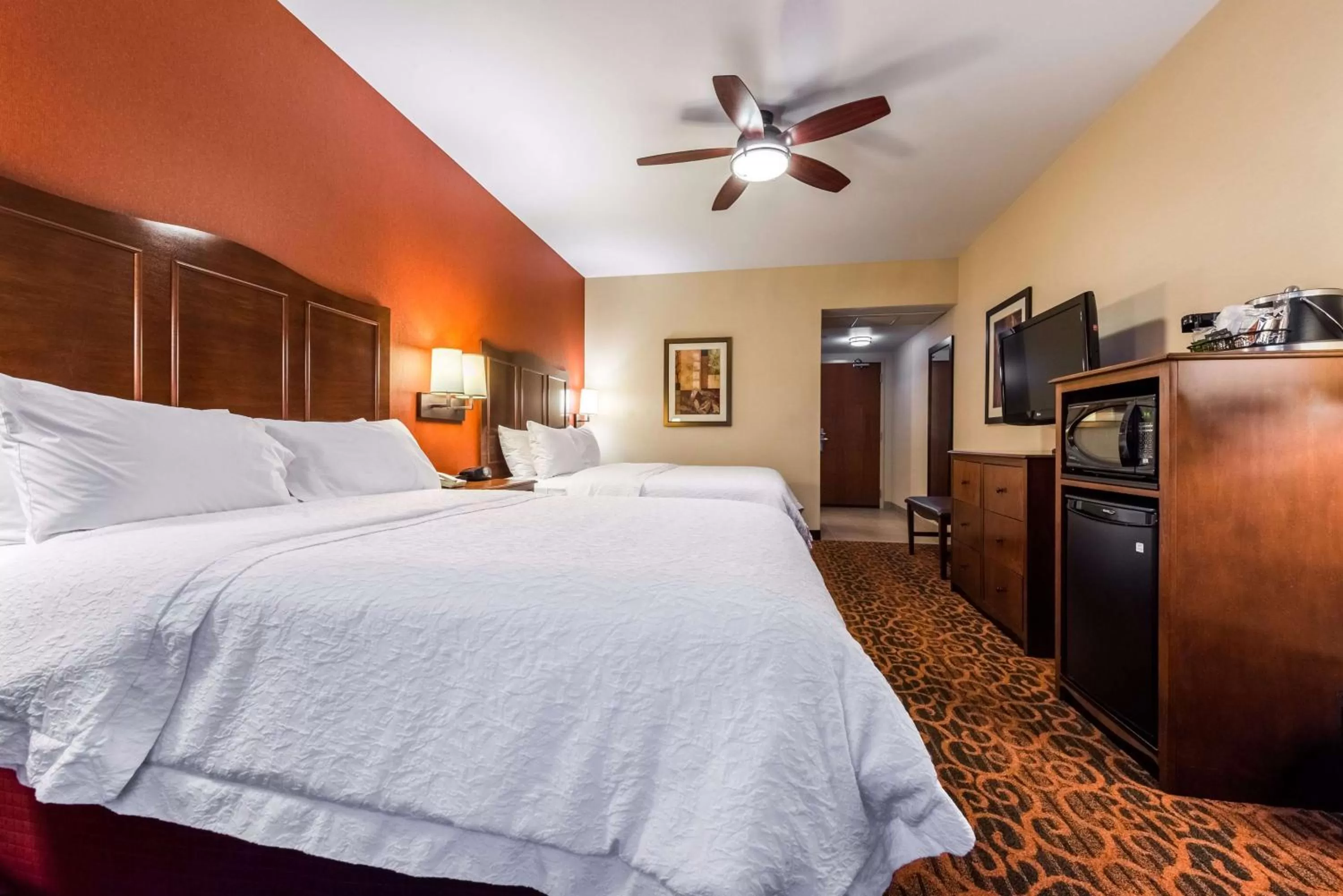 Queen Room with Two Queen Beds - Hearing Access/Non-Smoking in Hampton Inn & Suites Boulder North