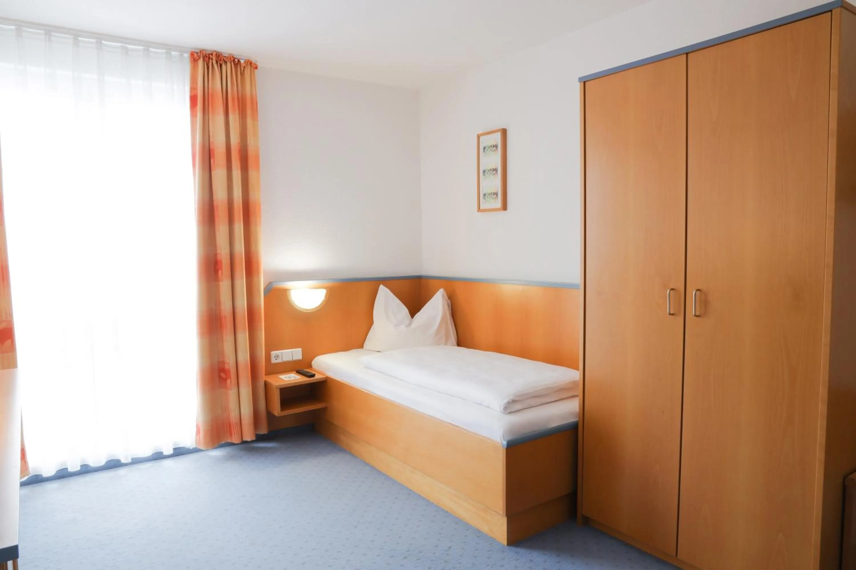 Standard Single Room in Businesshotel Berlin