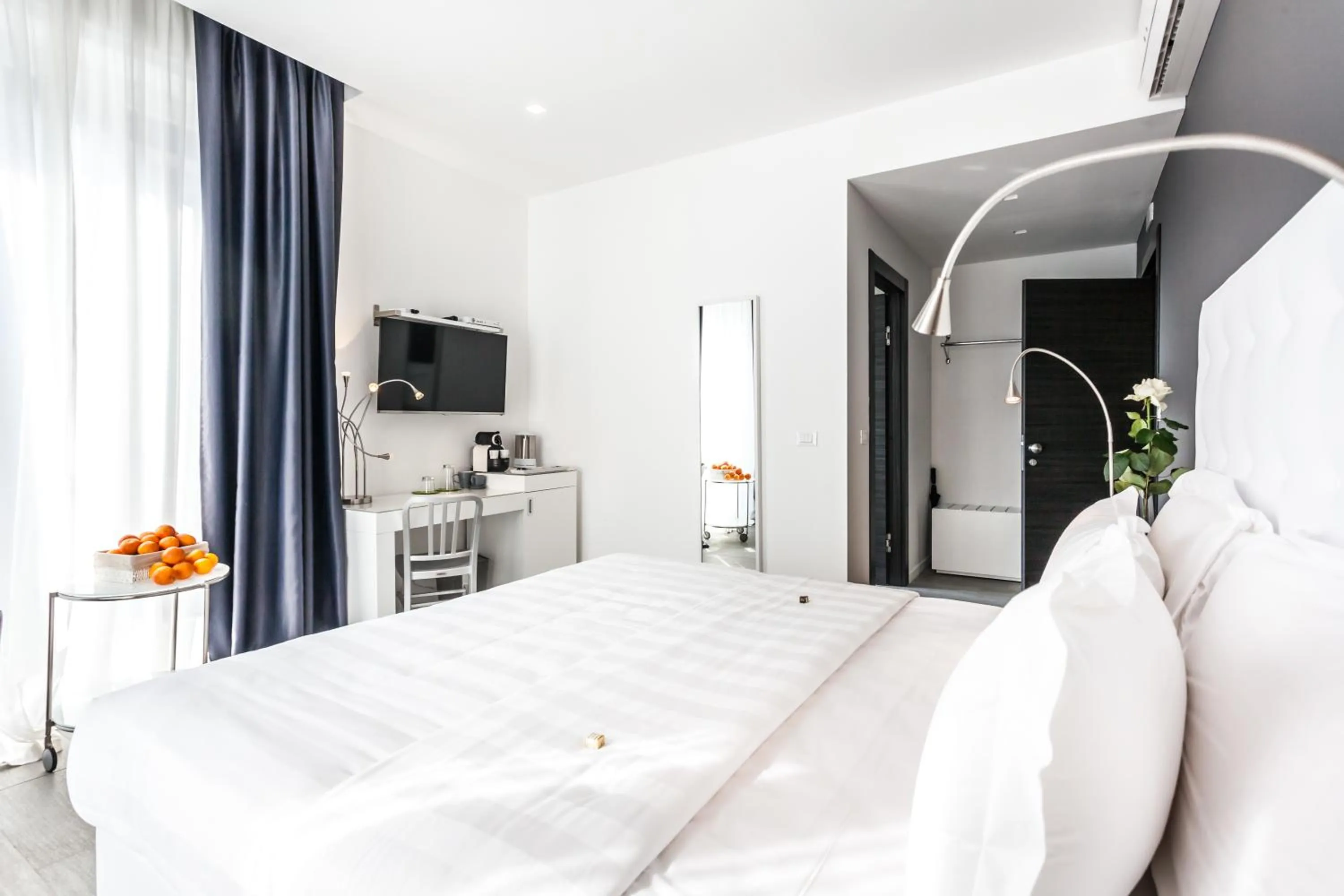 Superior Double Room - single occupancy in Made to Measure Business