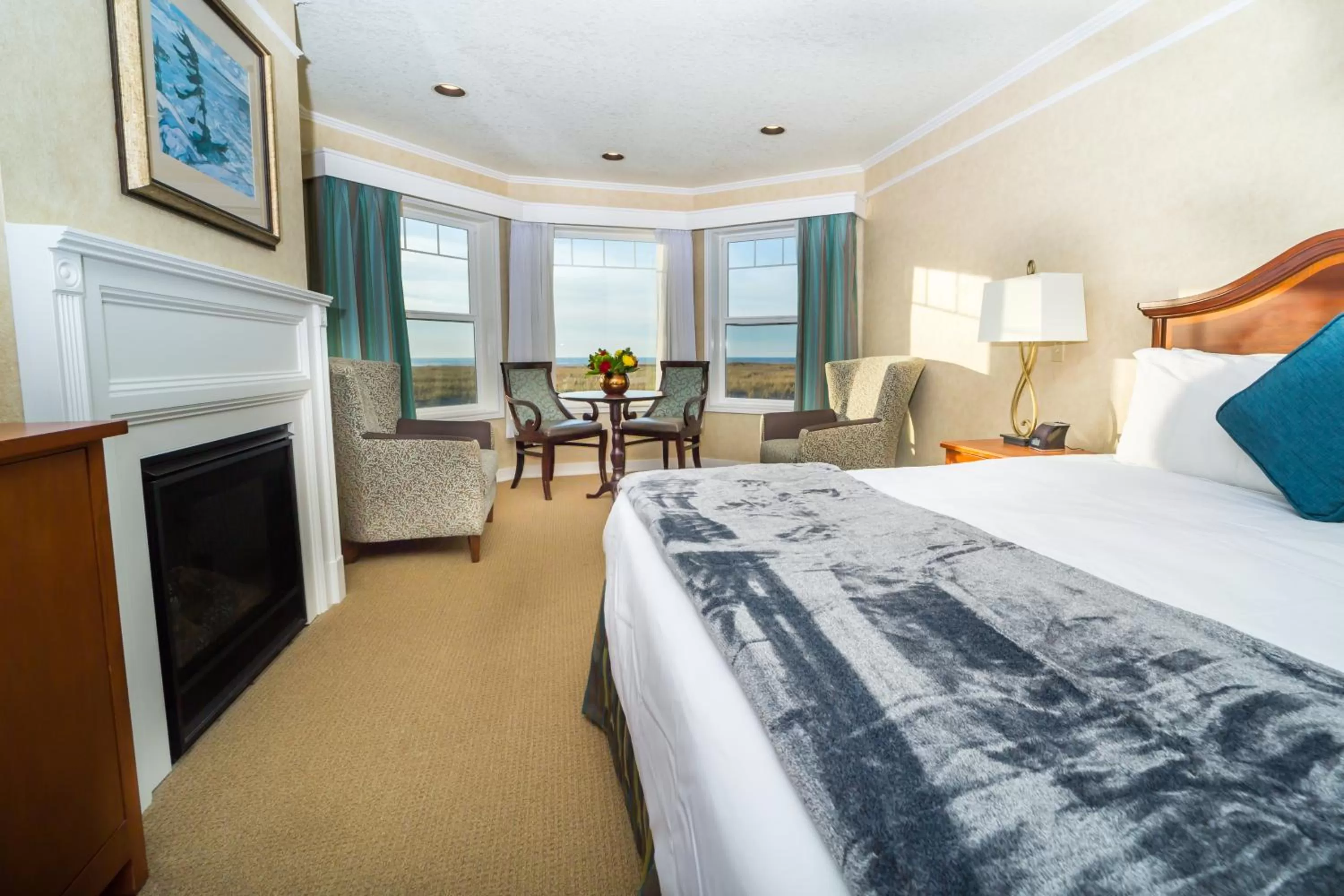 King Suite - Oceanfront in Inn of the Four Winds Seaside Oceanfront