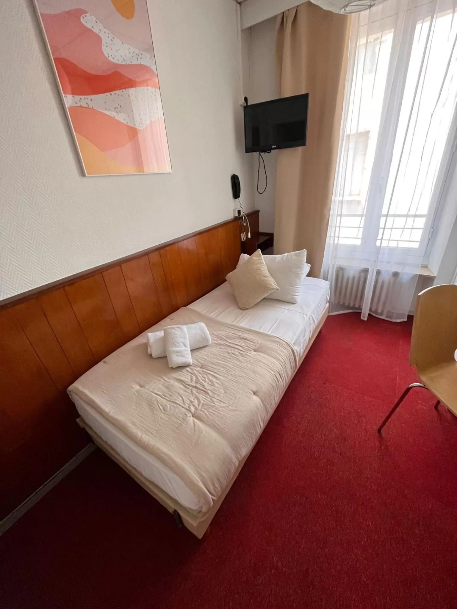 Single Room in Azurene Royal Hotel