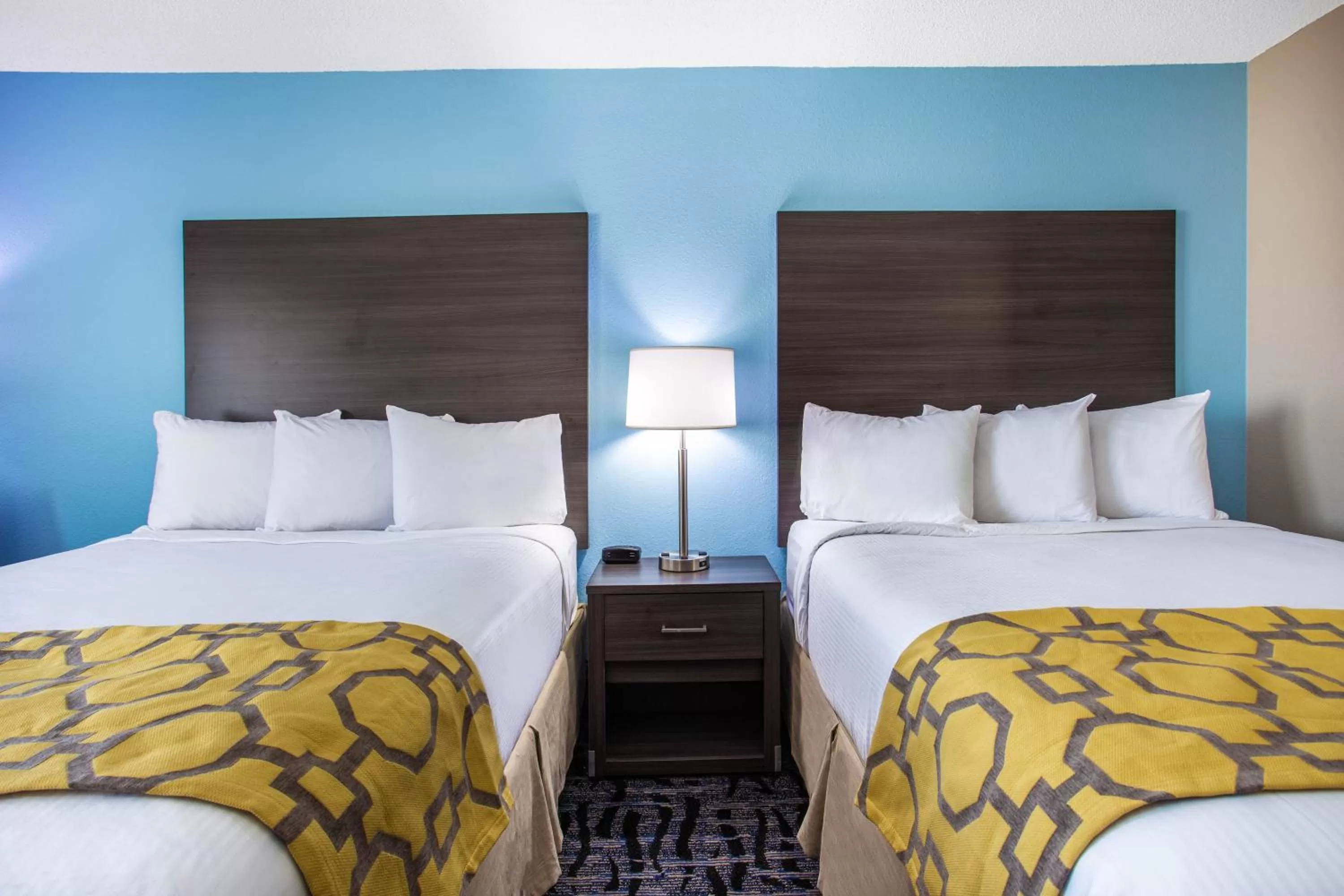 Queen Room with Two Queen Beds - Non-Smoking in Baymont by Wyndham Joliet