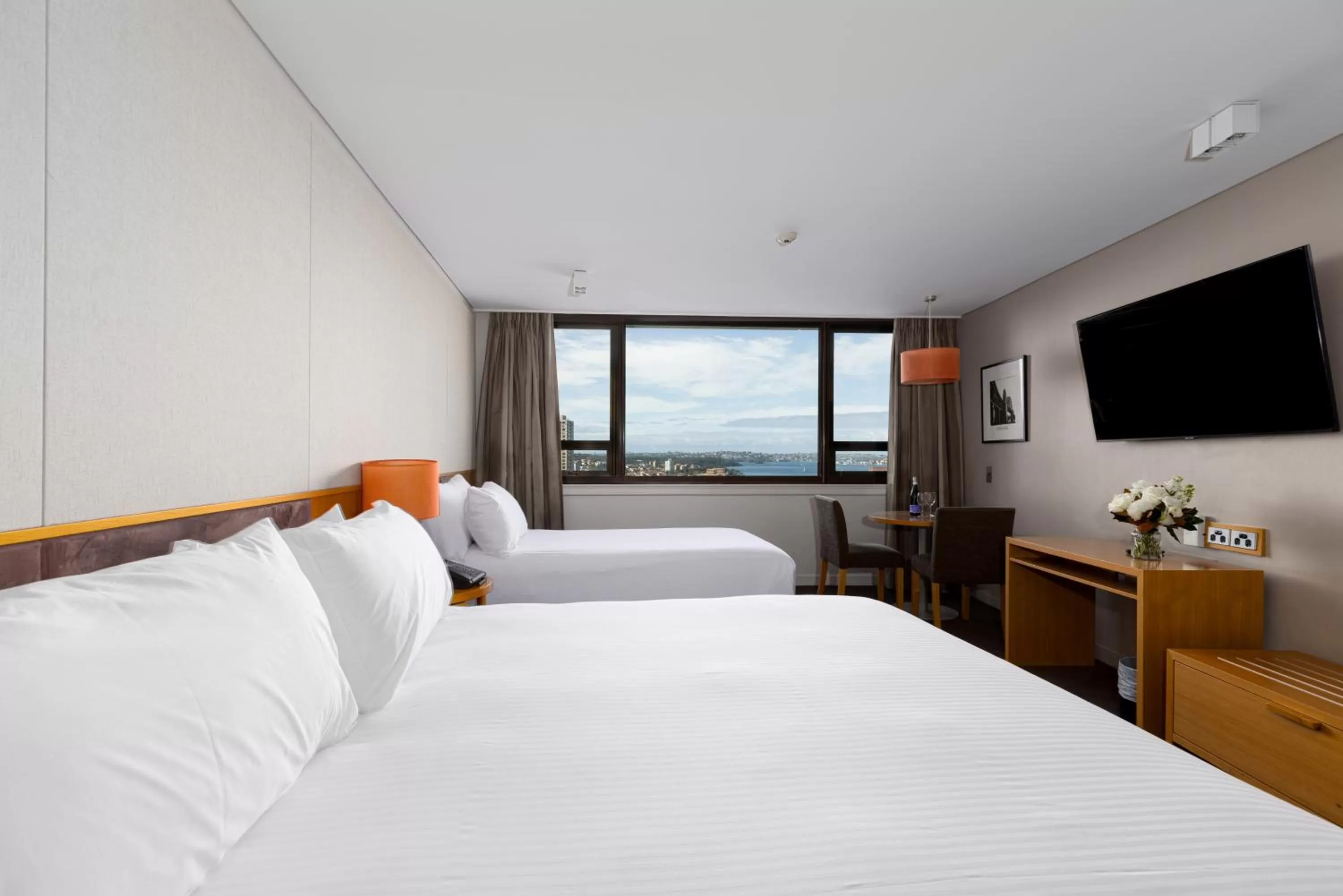 Deluxe Corner Room in View Sydney