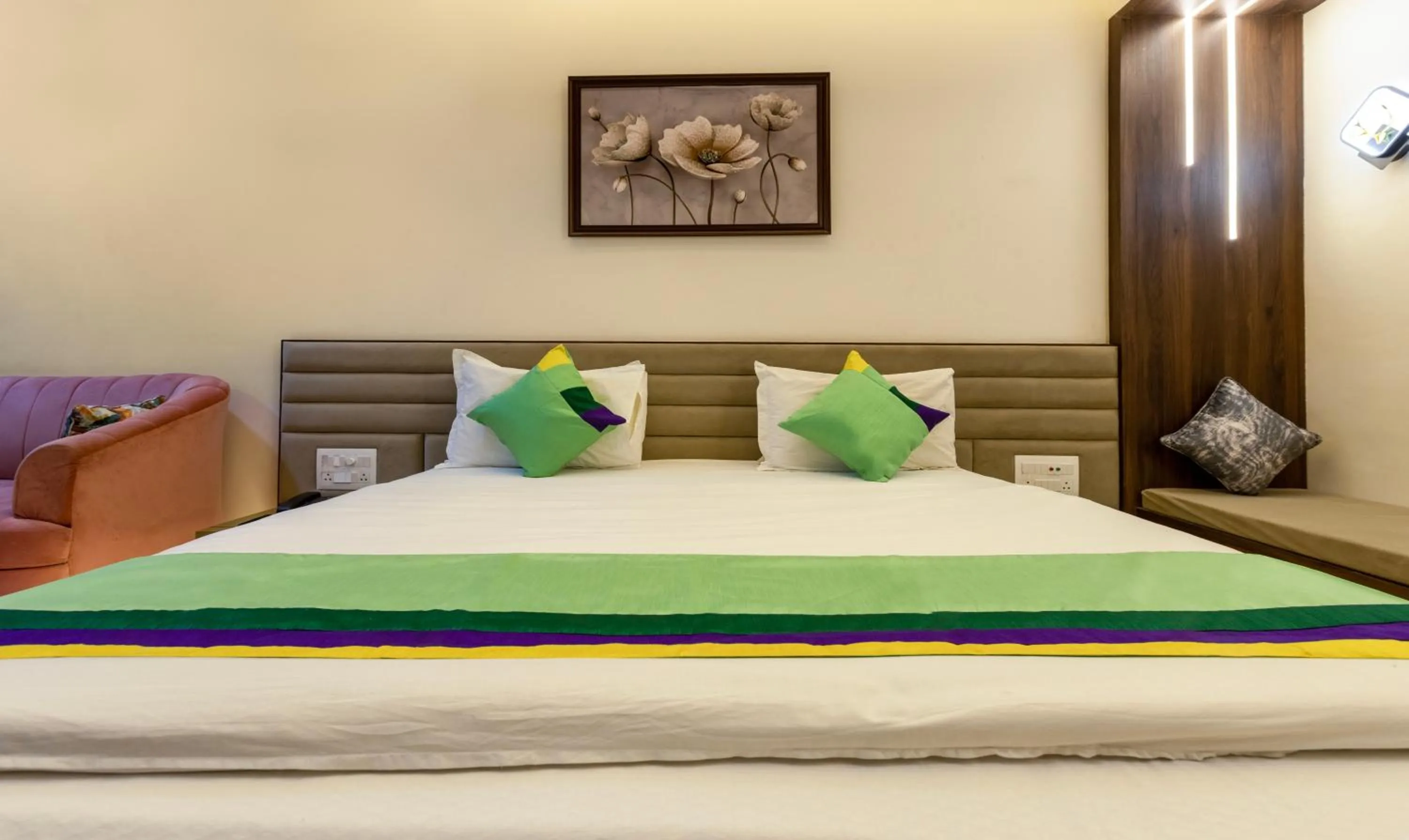 Deluxe Family Room - single occupancy in Treebo Oscar