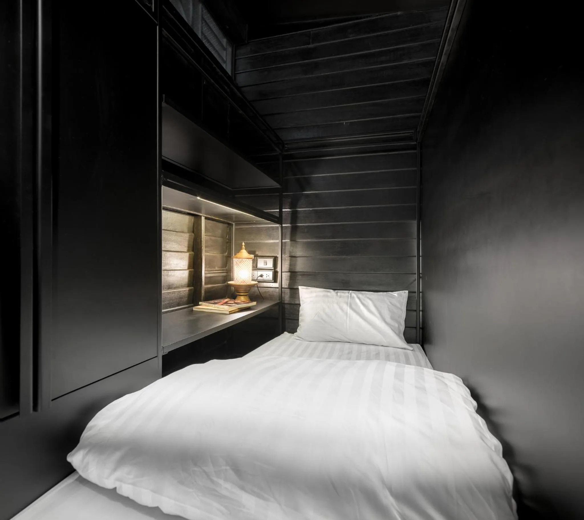 Bed in 6-Bed Mixed Dormitory Room in Kloem Hostel