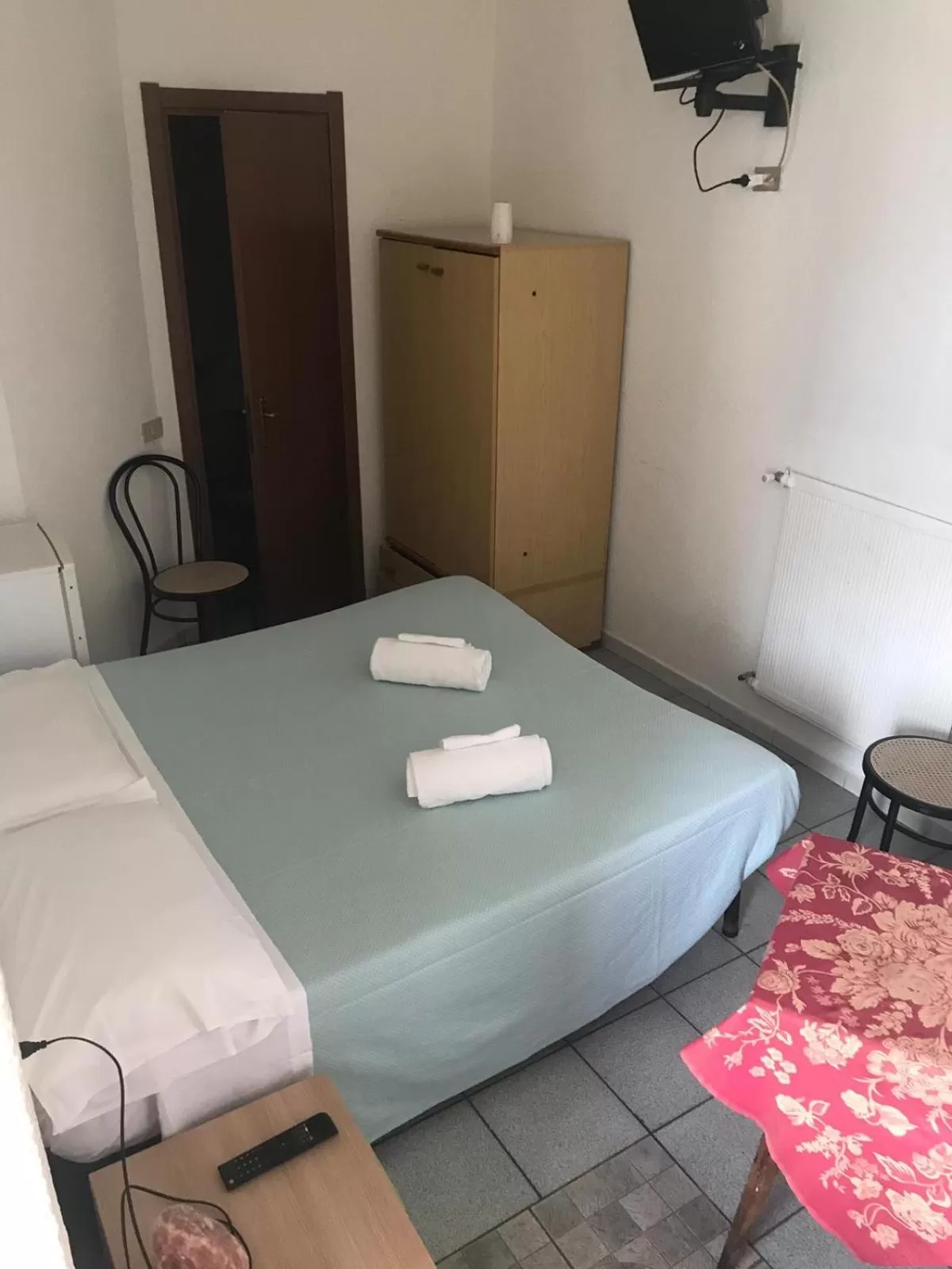 Economy Double Room in Hotel Carillon