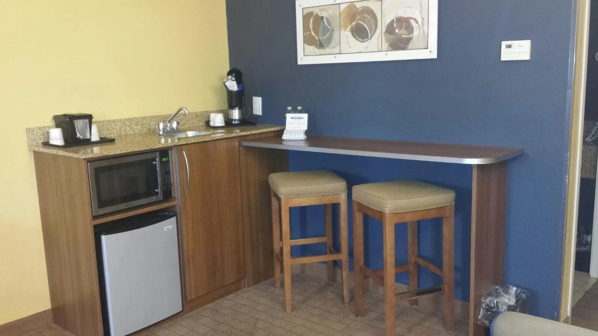 Queen Studio Suite - Non-Smoking in Microtel Inn & Suites by Wyndham Columbus Near Fort Moore
