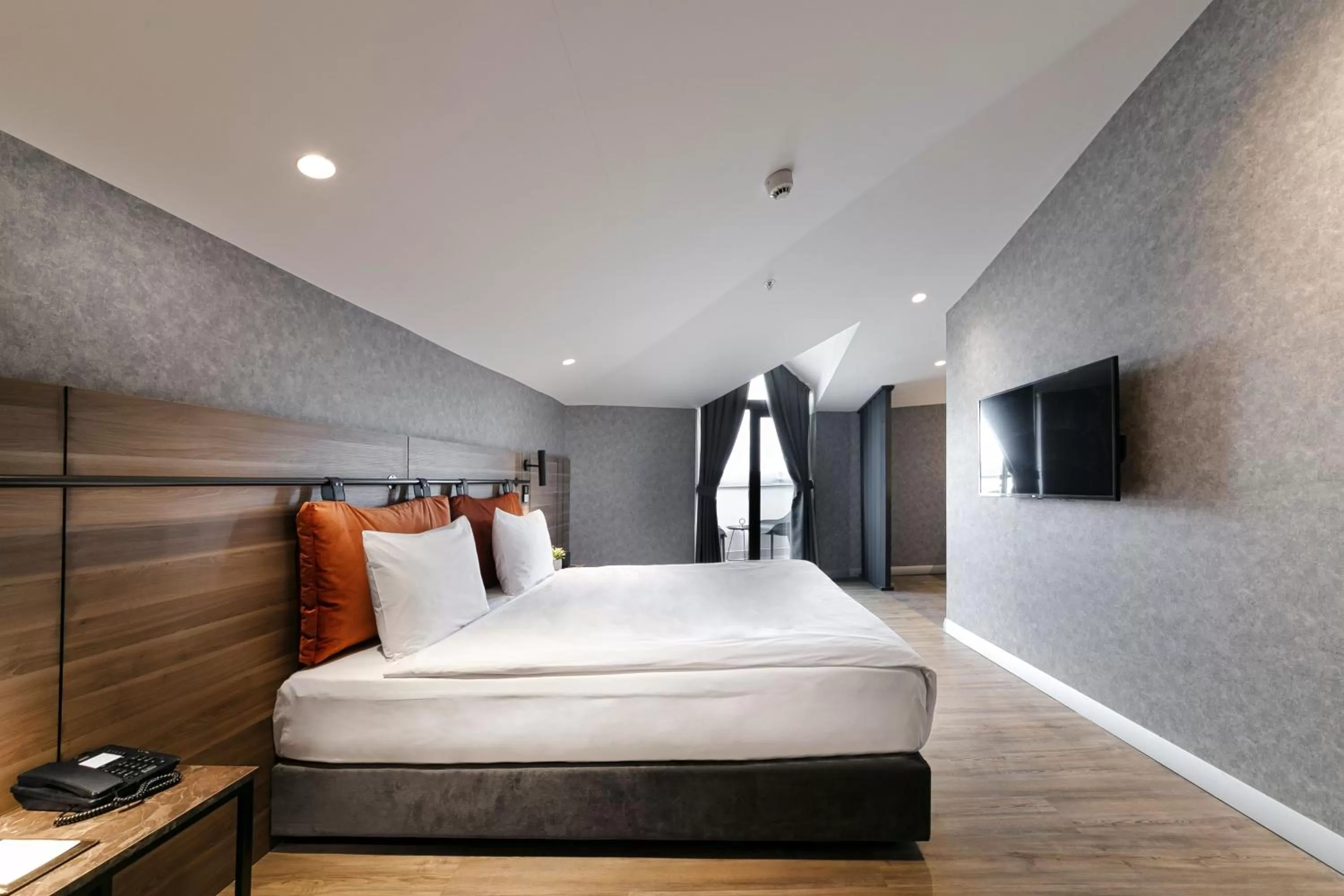 Superior Double or Twin Room with Terrace in Avantgarde Urban Sisli