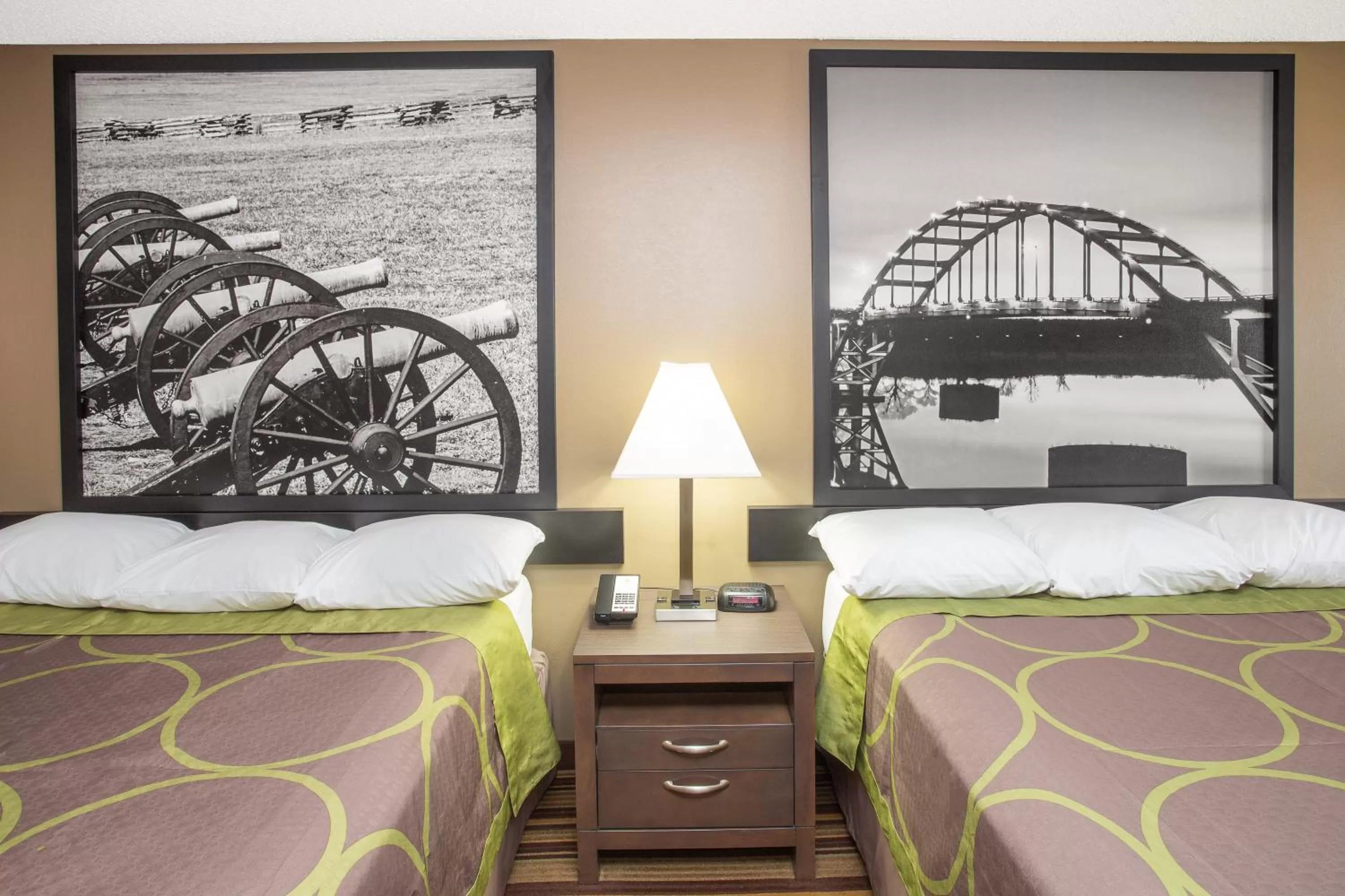 Queen Room with Two Queen Beds in Super 8 by Wyndham Springdale AR