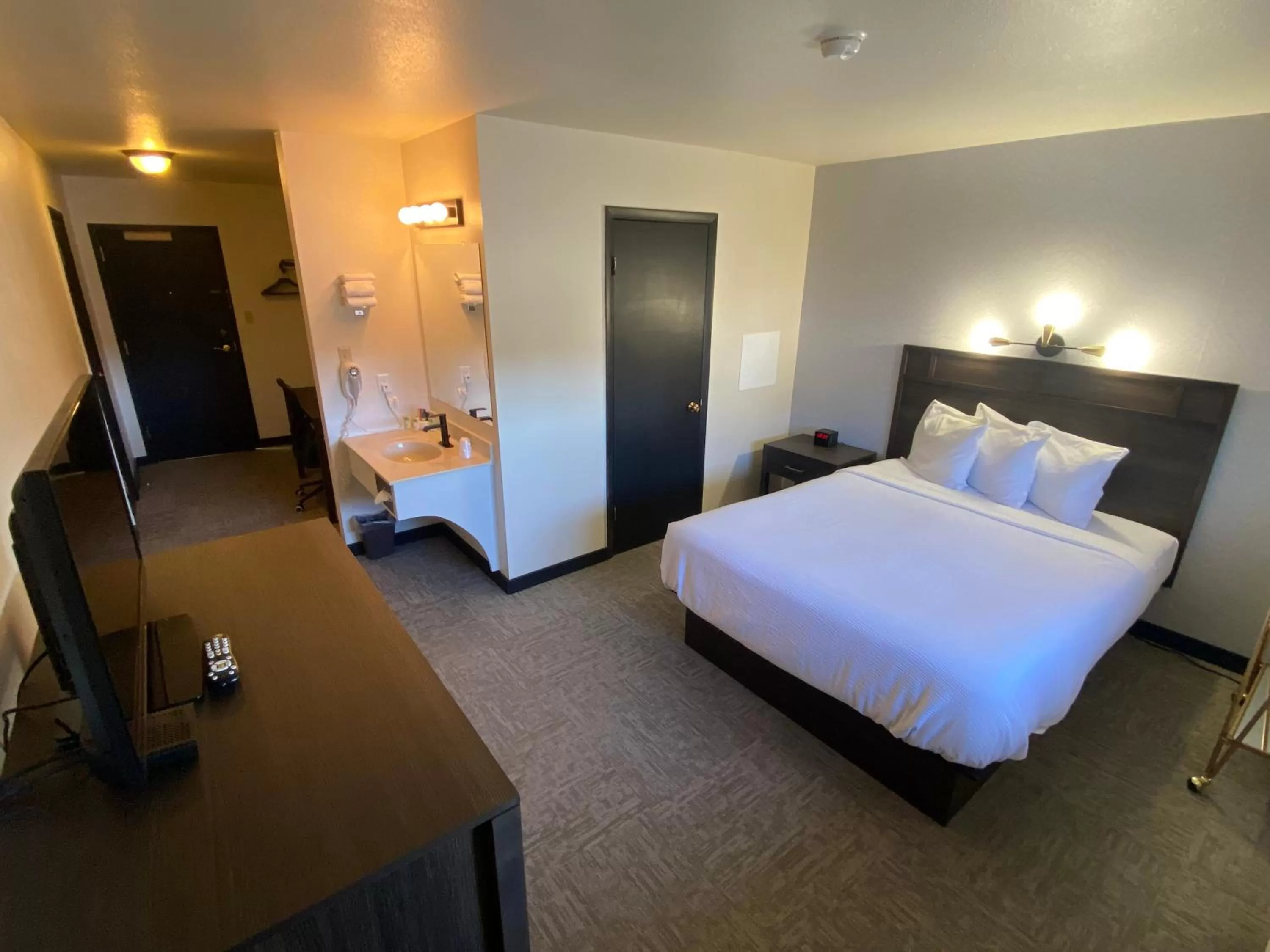 Deluxe Single Room - single occupancy in The Scout INN