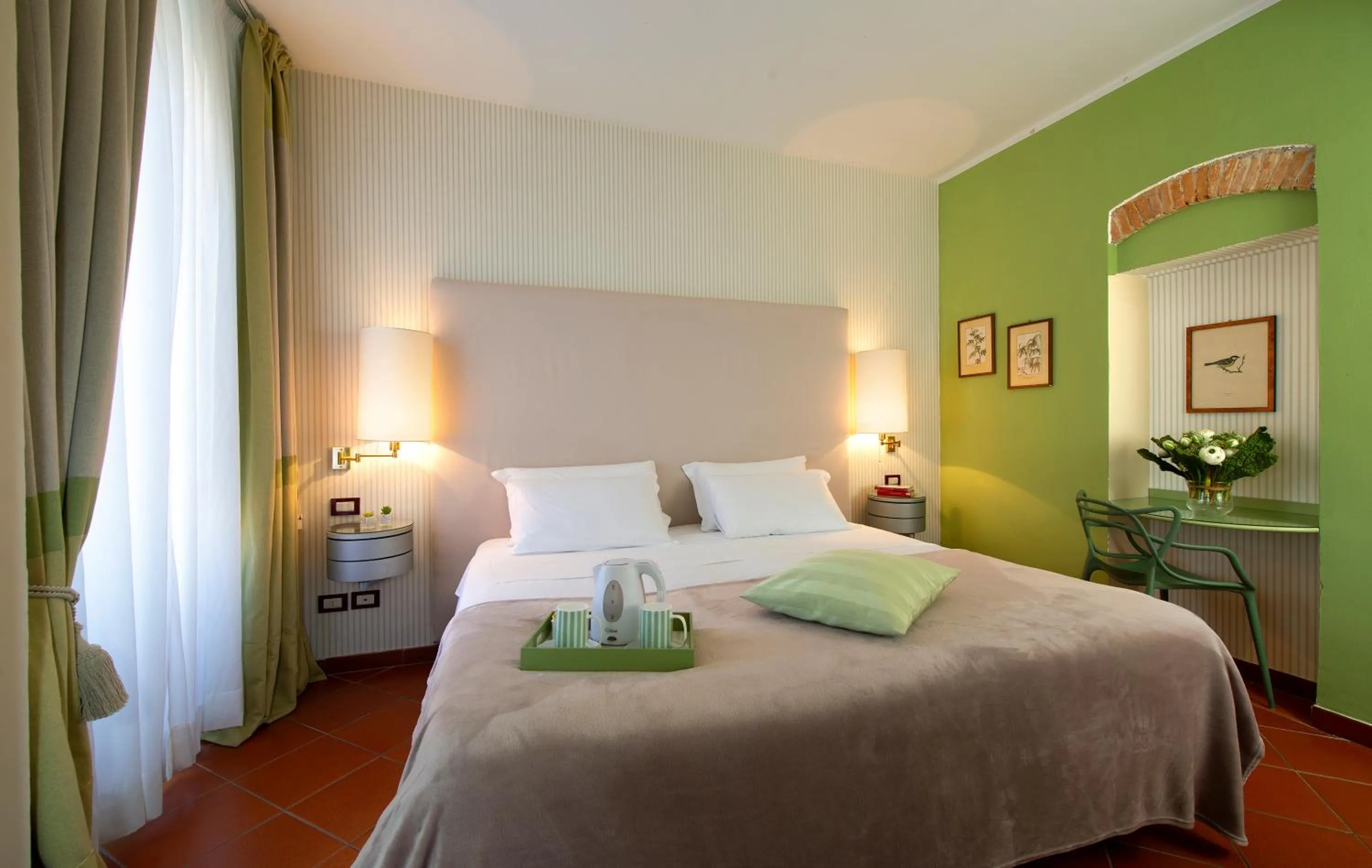 Standard Queen Room in Hotel De La Pace, Sure Hotel Collection by Best Western