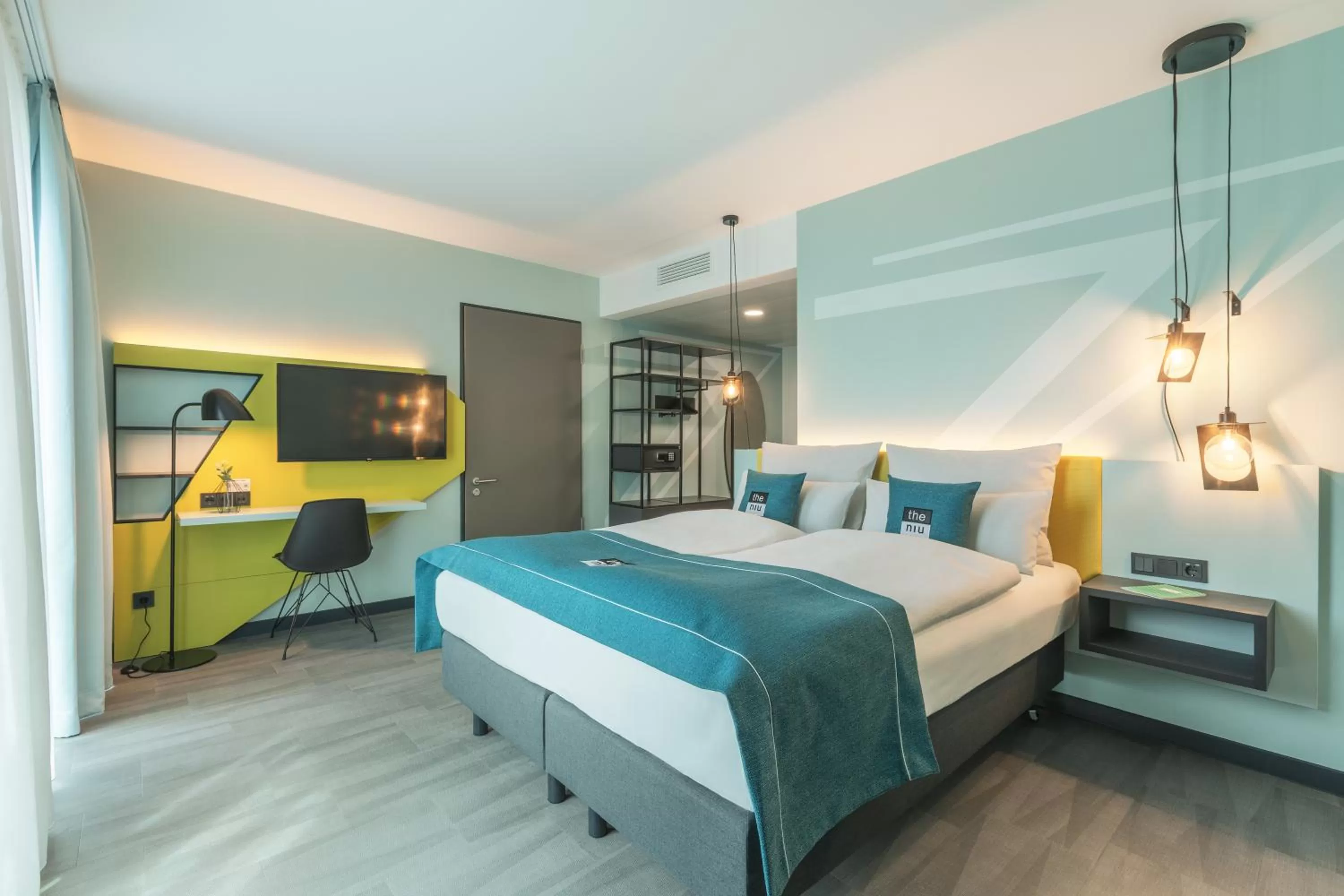 Holiday Inn - the niu, Seven Dusseldorf Ost by IHG