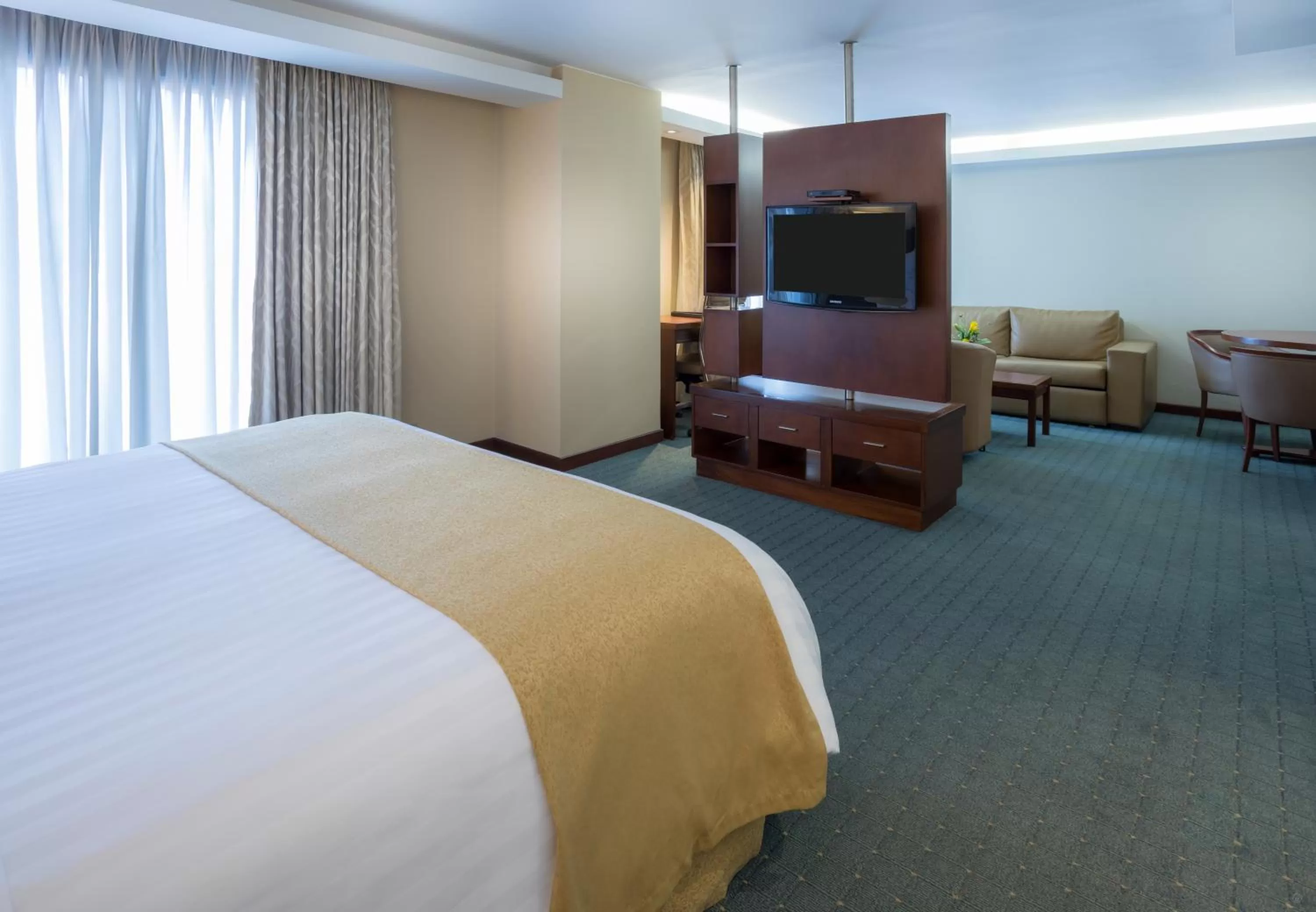 Junior Suite in GHL Hotel Capital