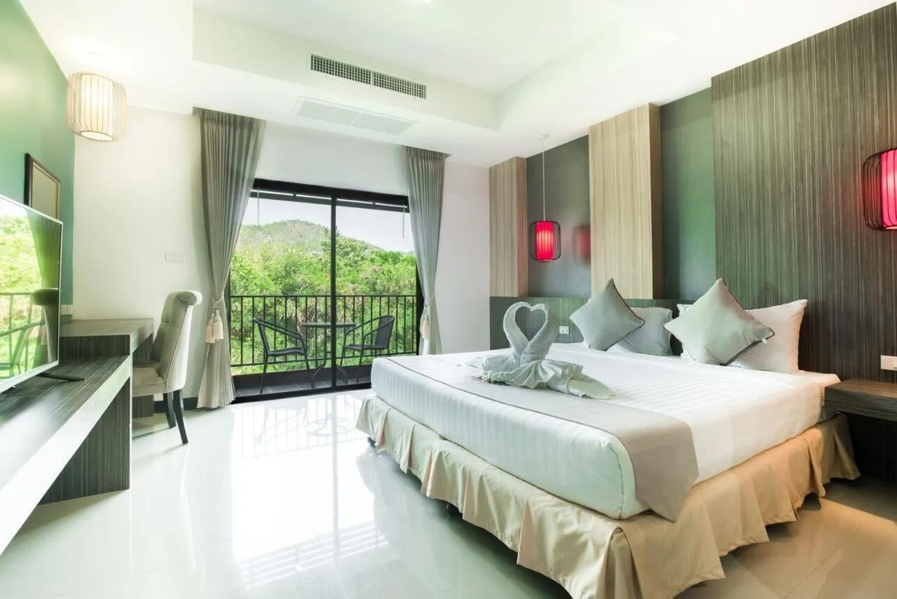 Deluxe Double or Twin Room in Prelude Hotel