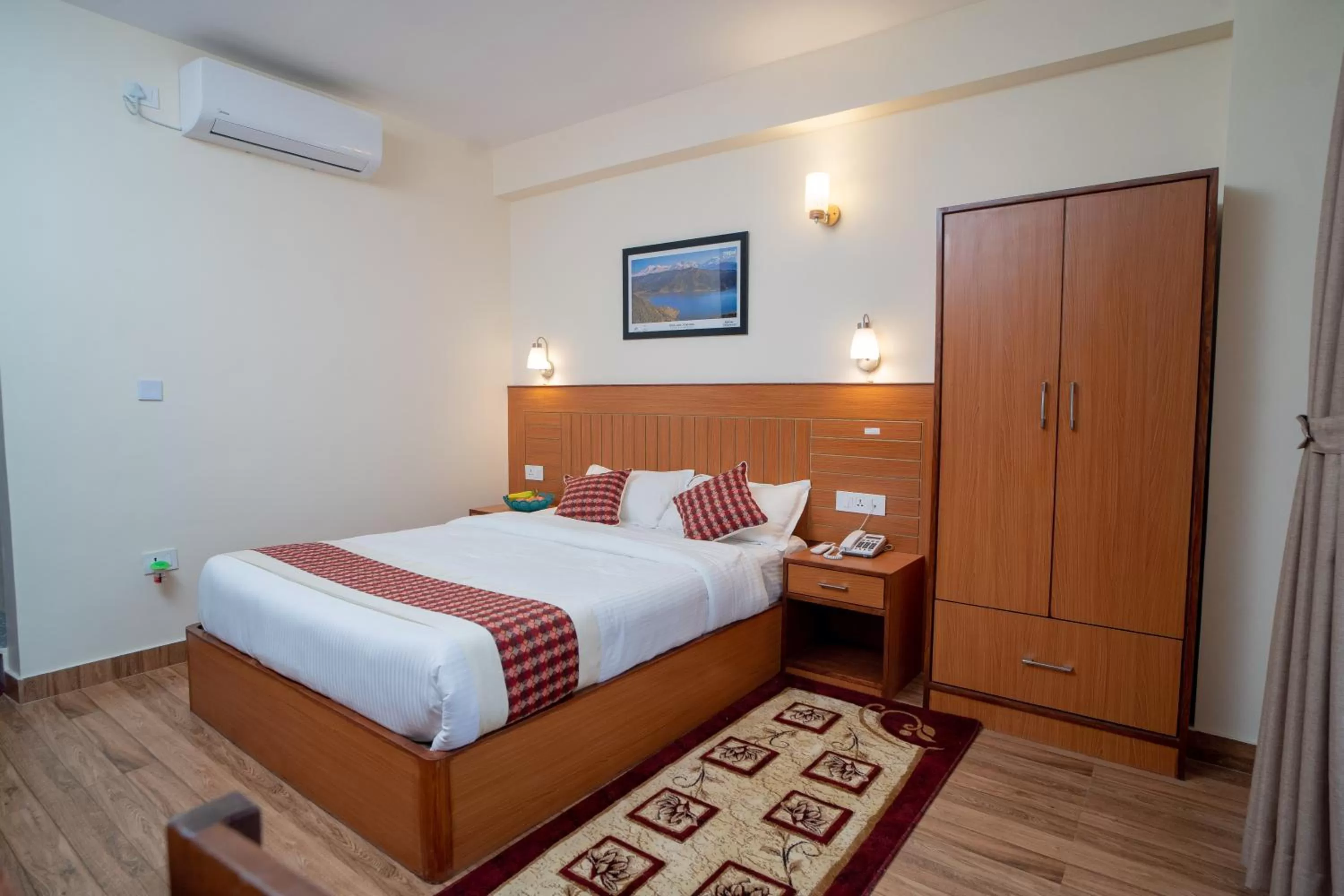 Deluxe Double or Twin Room with Balcony - single occupancy in Madhuban Hotel