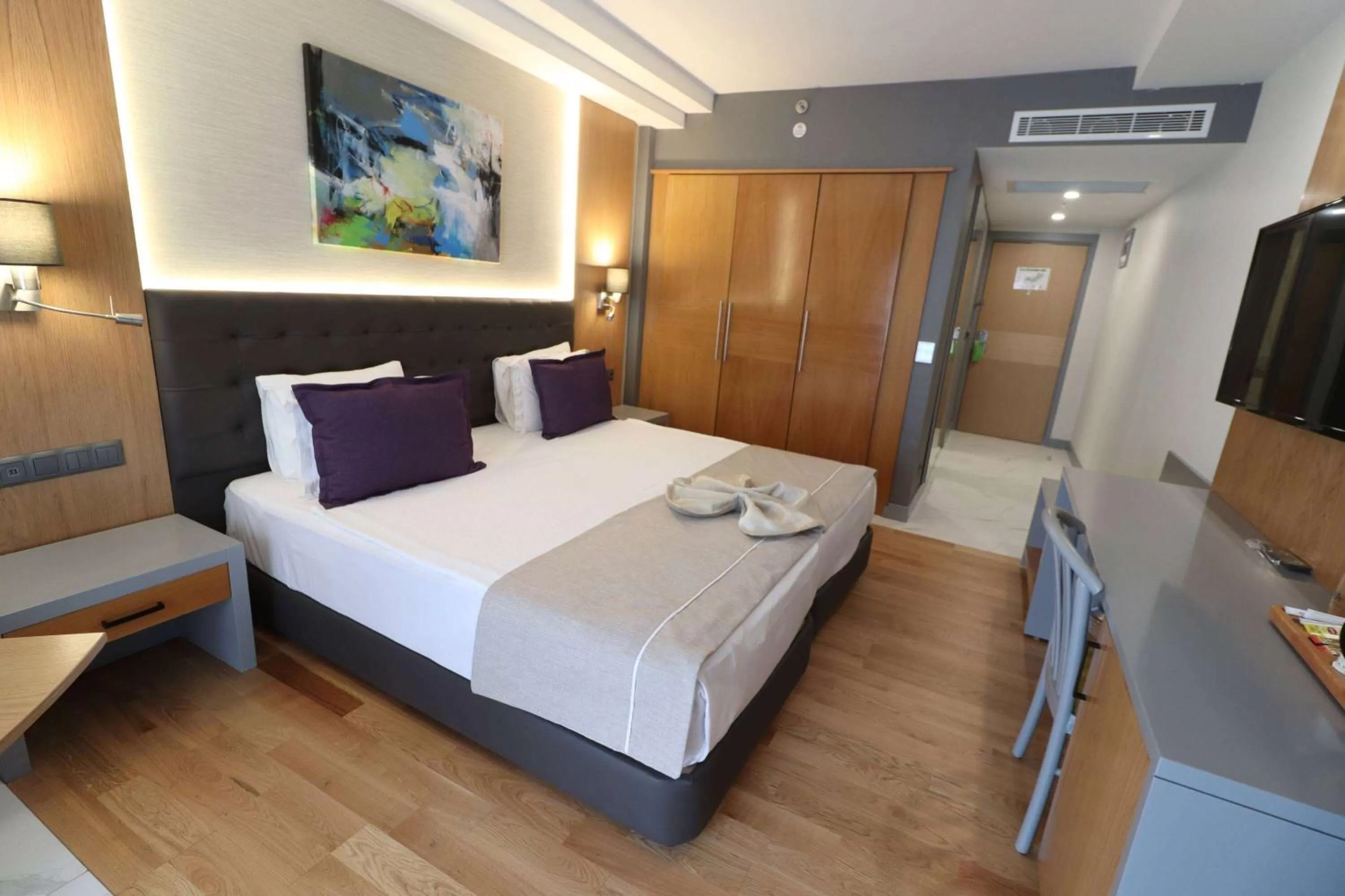Photo of the whole room, Bed in La Quinta by Wyndham Bodrum