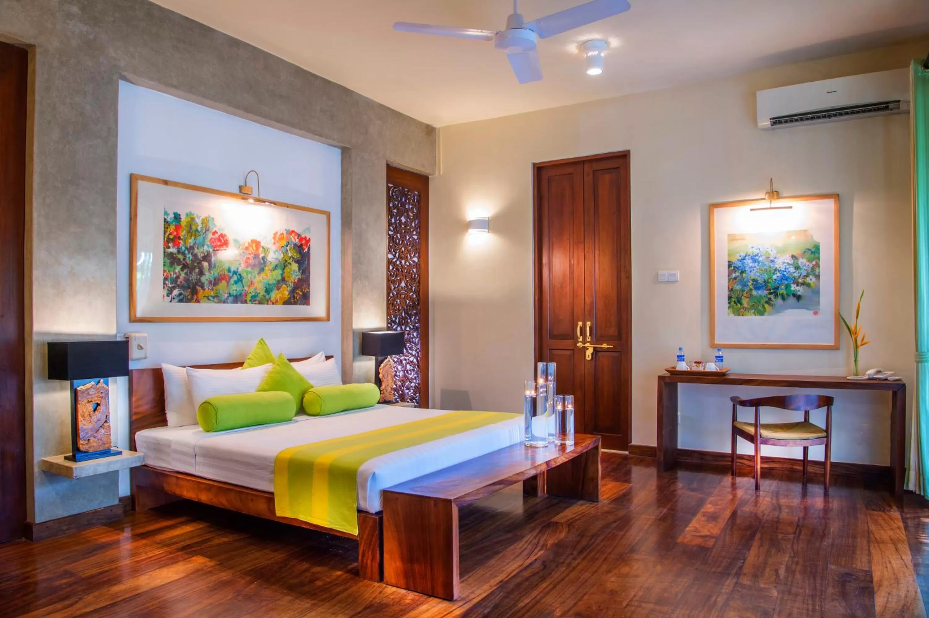 Executive Room with Jacuzzi - 10% off on Food & Beverage in Zylan Colombo