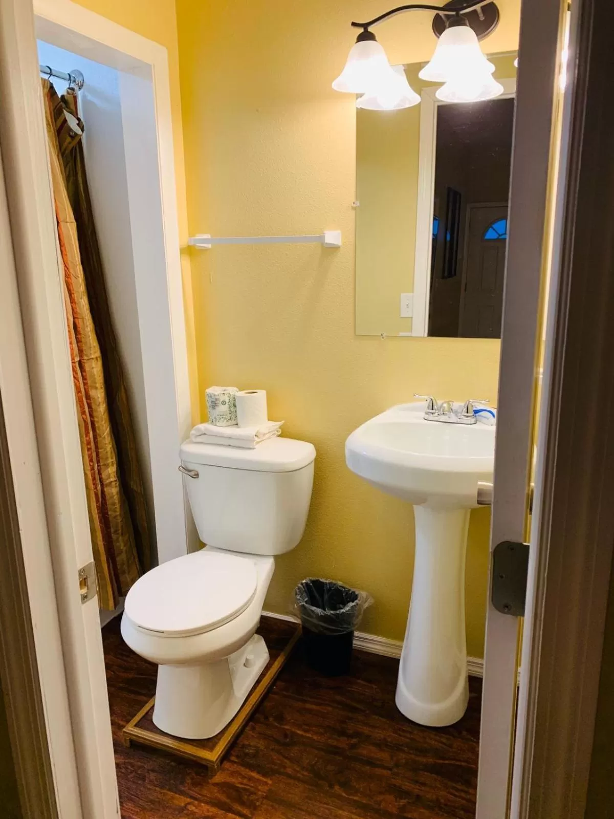 Two-Bedroom Apartment in Royal North Beach