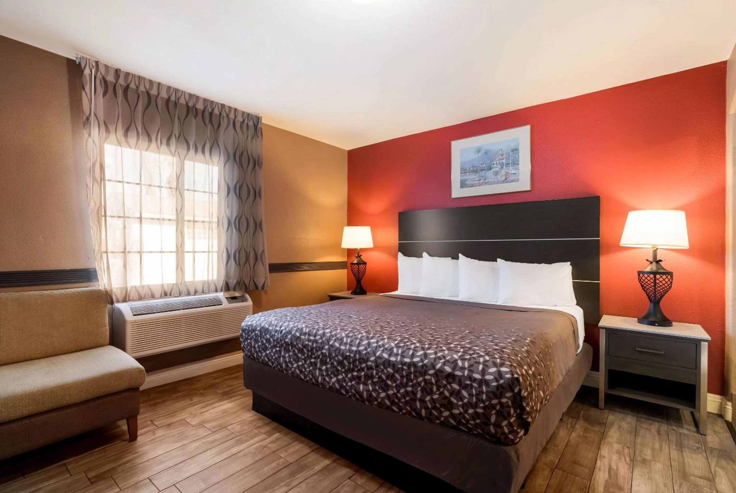 Standard King Room - Non-Smoking  in Rodeway Inn near Coachella