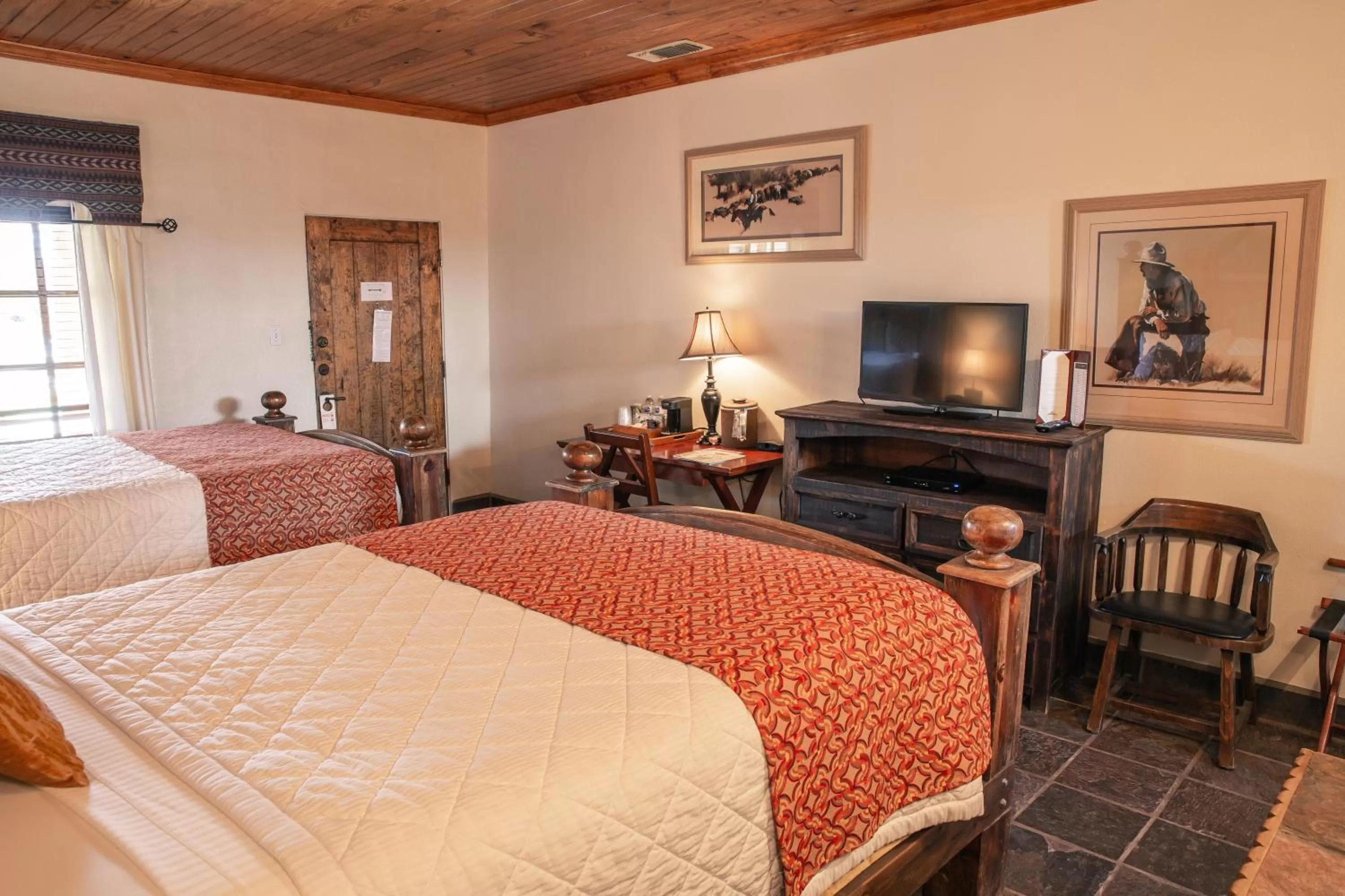 Deluxe Queen Room with Two Queen Beds in Lajitas Golf Resort