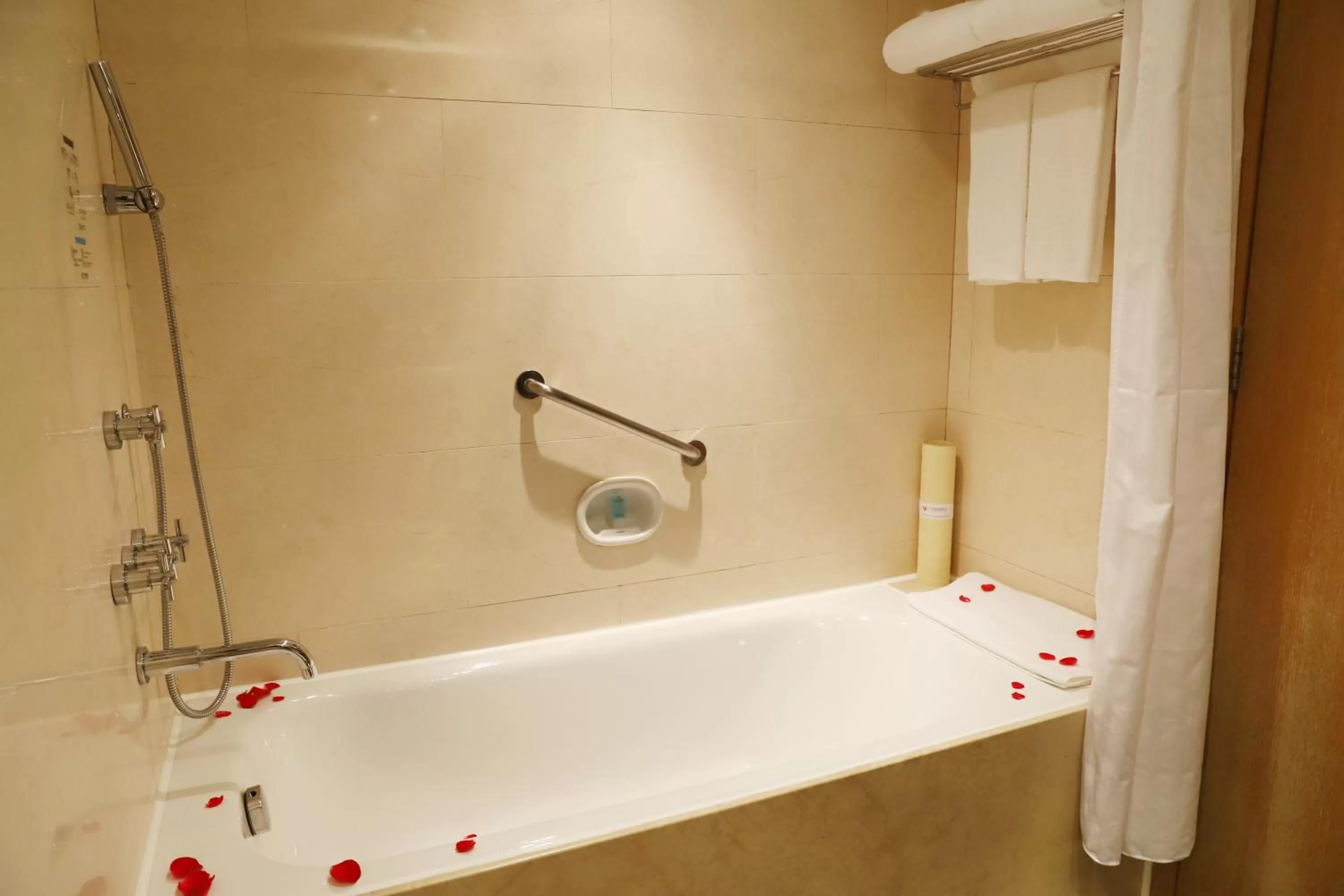 Business Suite in Jianguo Hotel Guangzhou