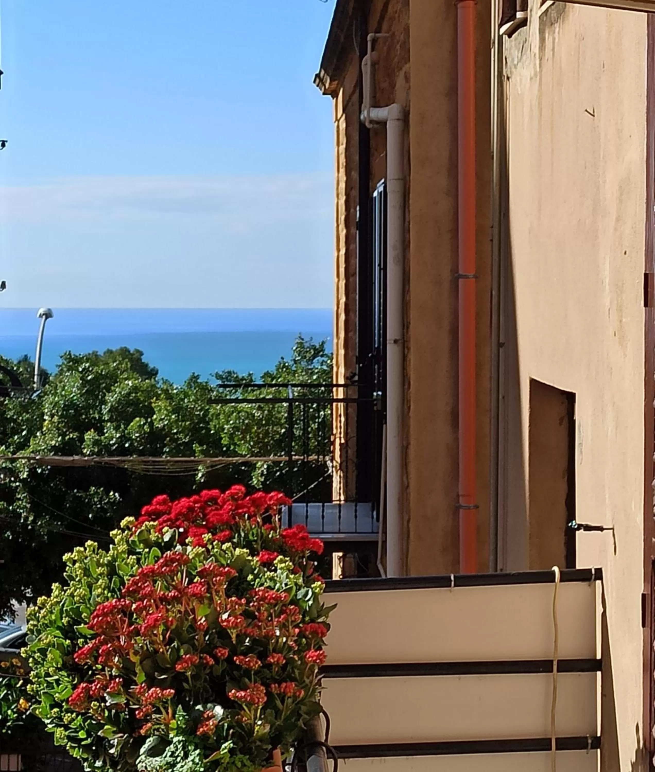 Family Room with Shared Bathroom in B&B Le 4 Stagioni