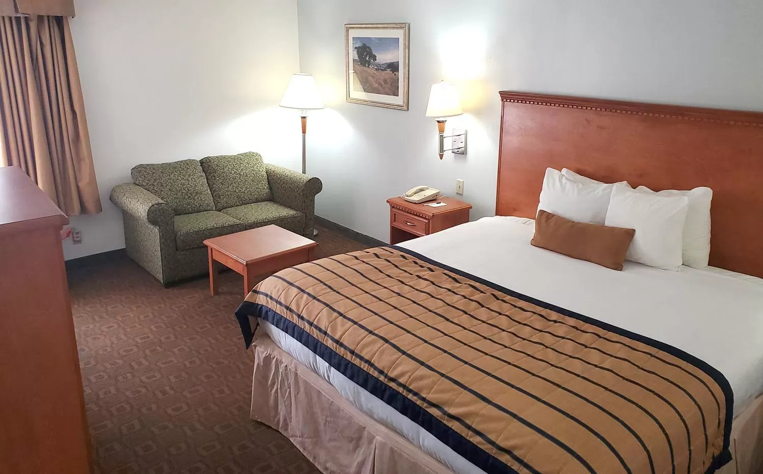 King Room - Disability Access in Coratel Inn & Suites by Jasper New Braunfels IH-35 EXT 189
