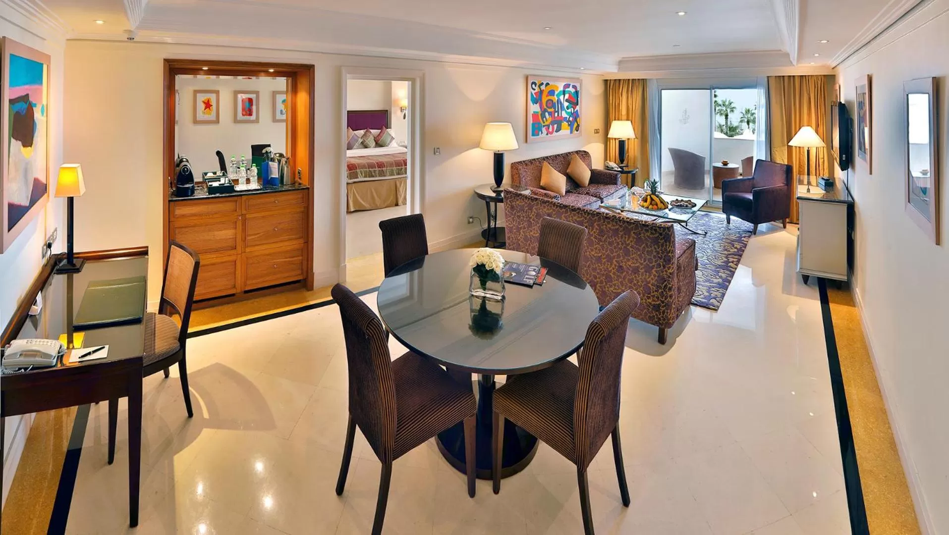 Senior Suite in L' Amphitrite Palace Beach Resort & Spa