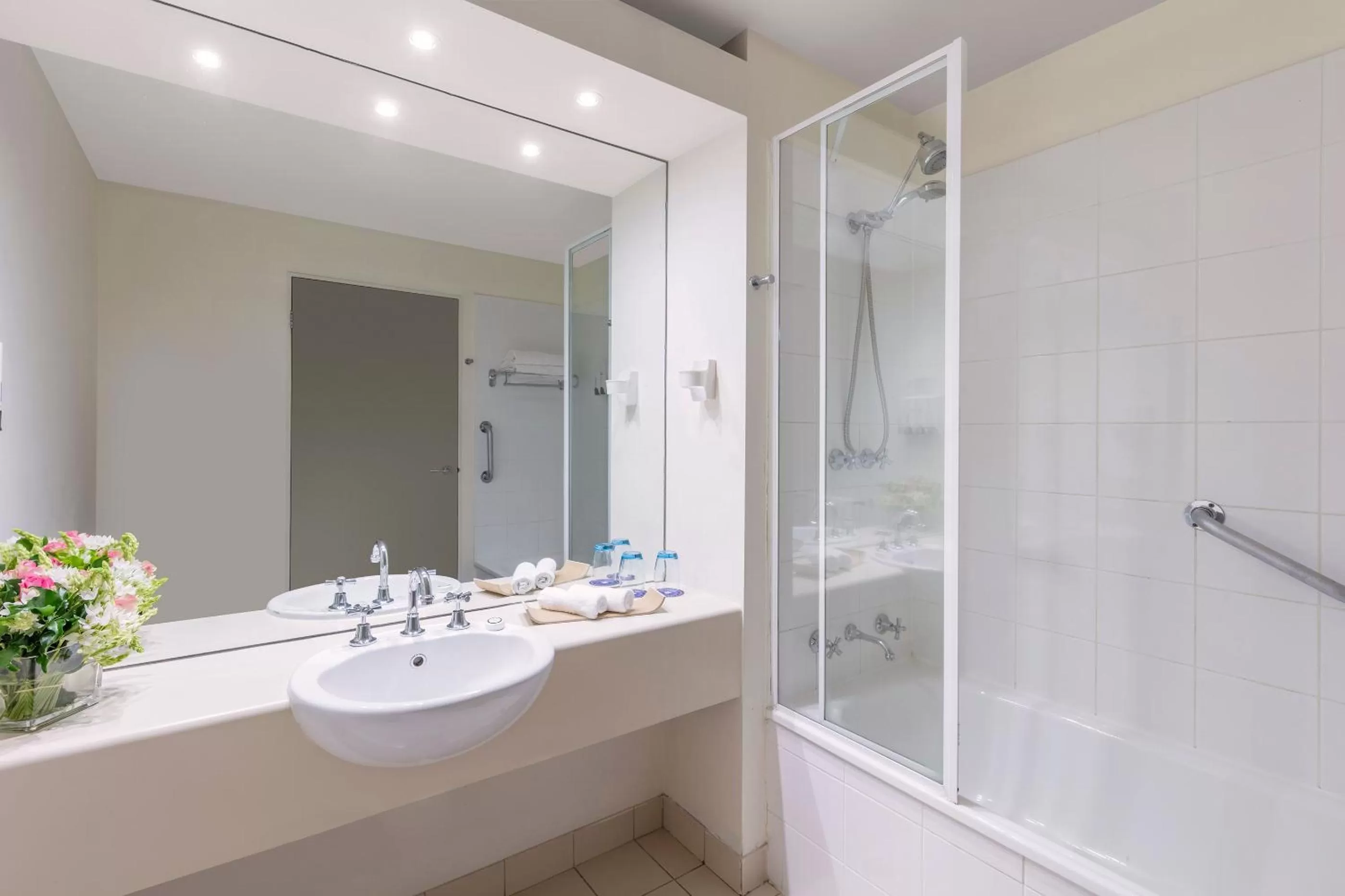 Studio King or Twin Room in Park Regis Griffin Suites