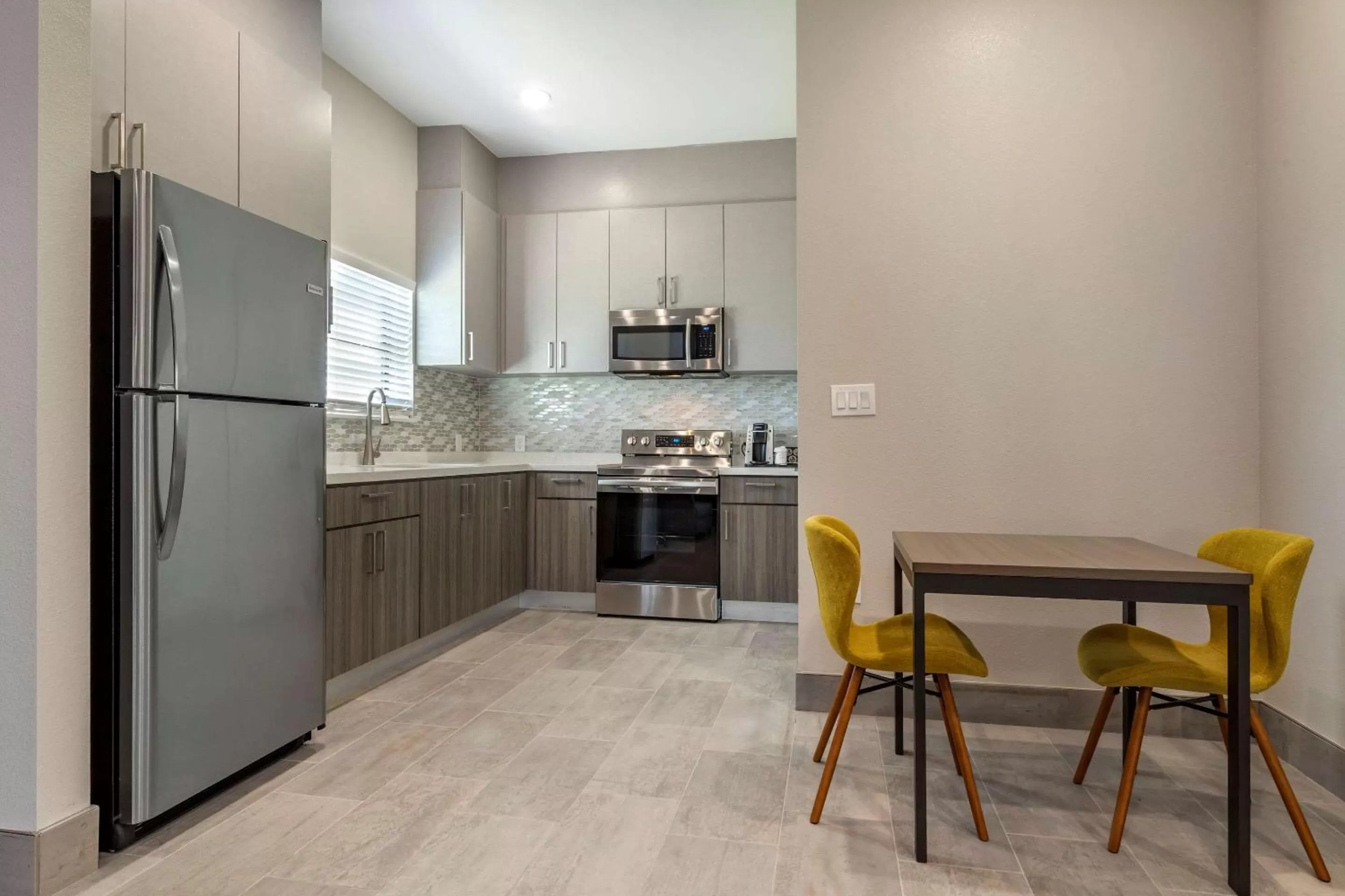 Efficiency King Suite - Non Smoking in Clarion Pointe Port Arthur-Beaumont South