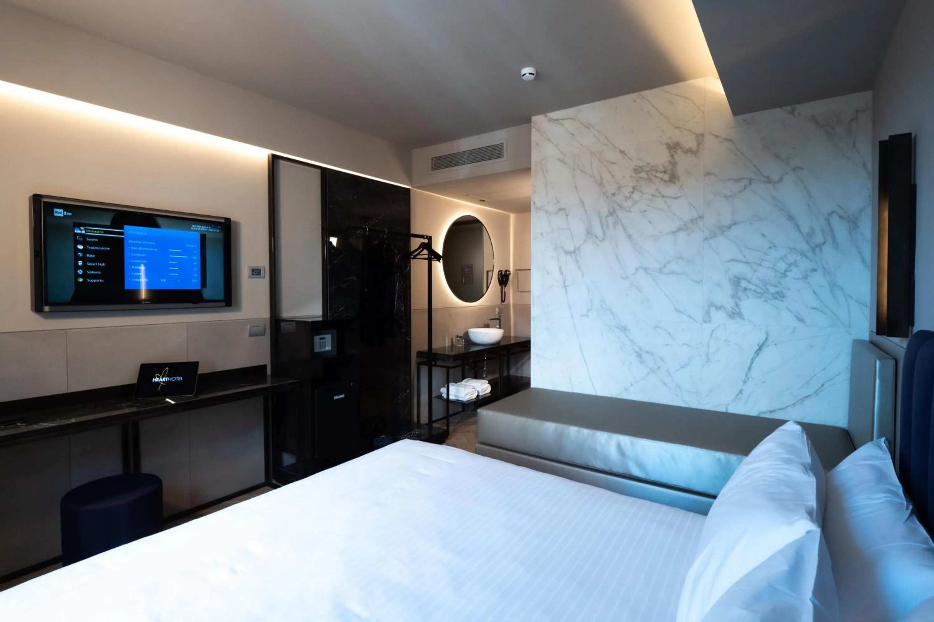 Triple Room in Heart Hotel Milano