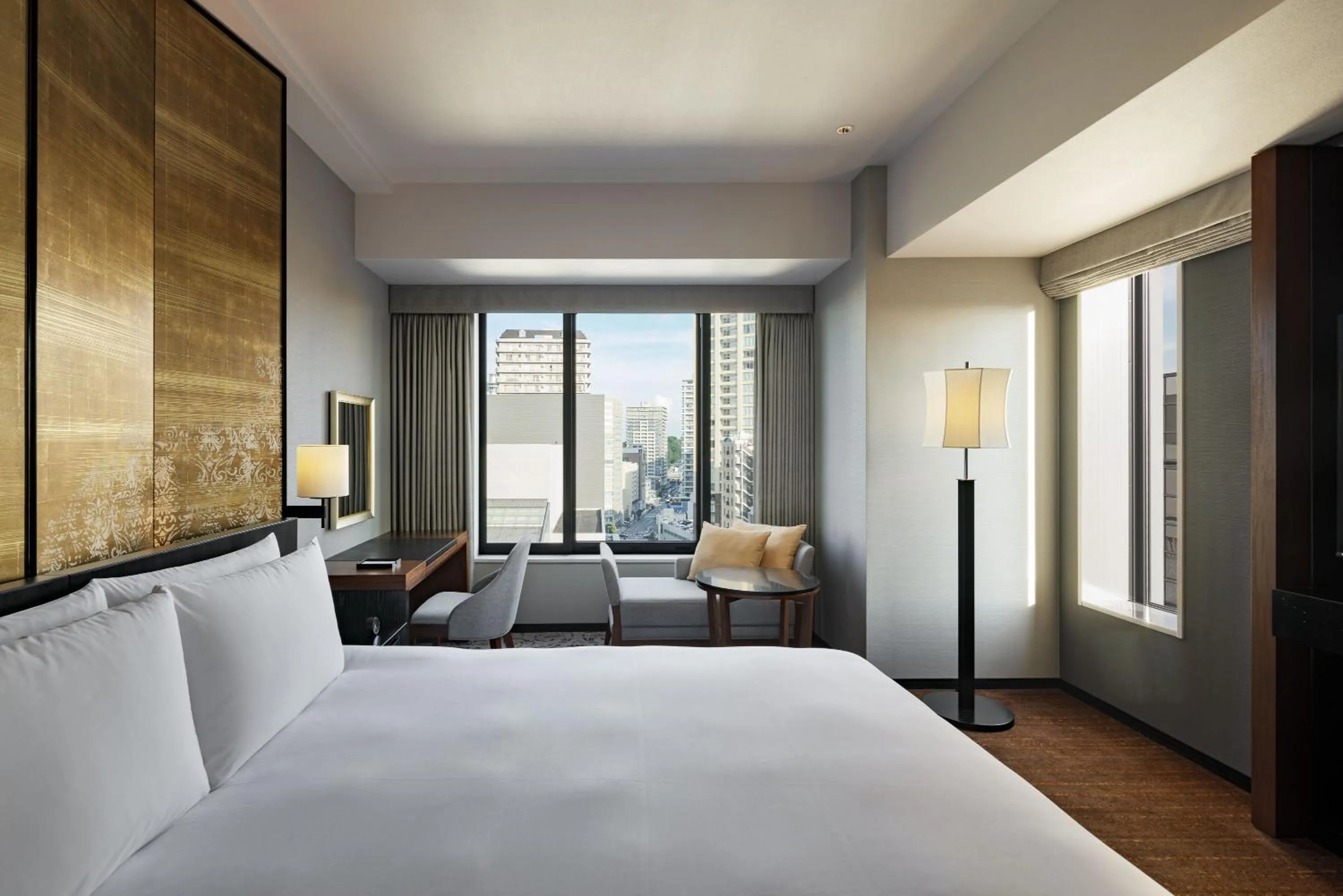 Corner King Room in Hyatt Regency Yokohama