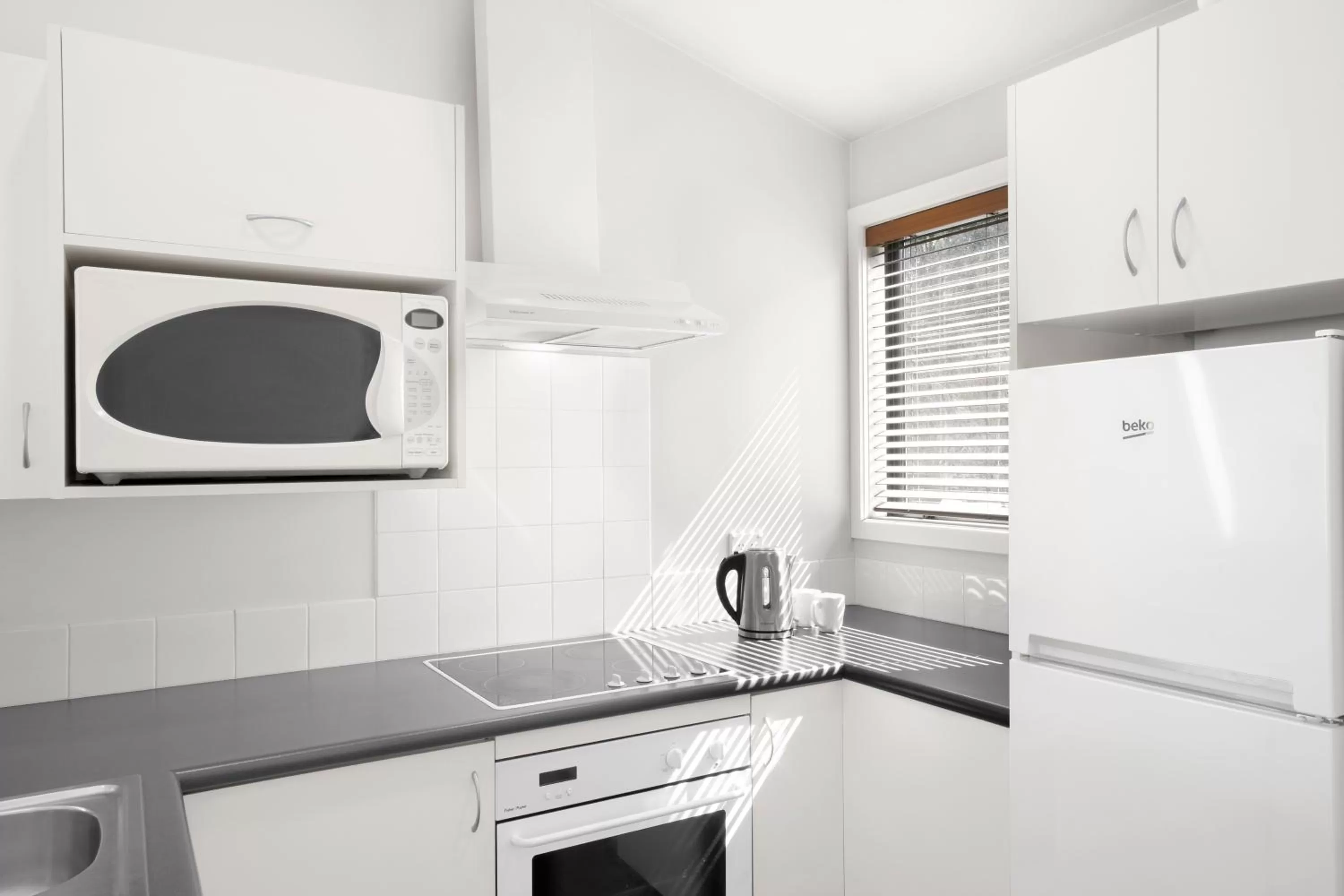 One-Bedroom Suite with Lake View in Mantra The Point