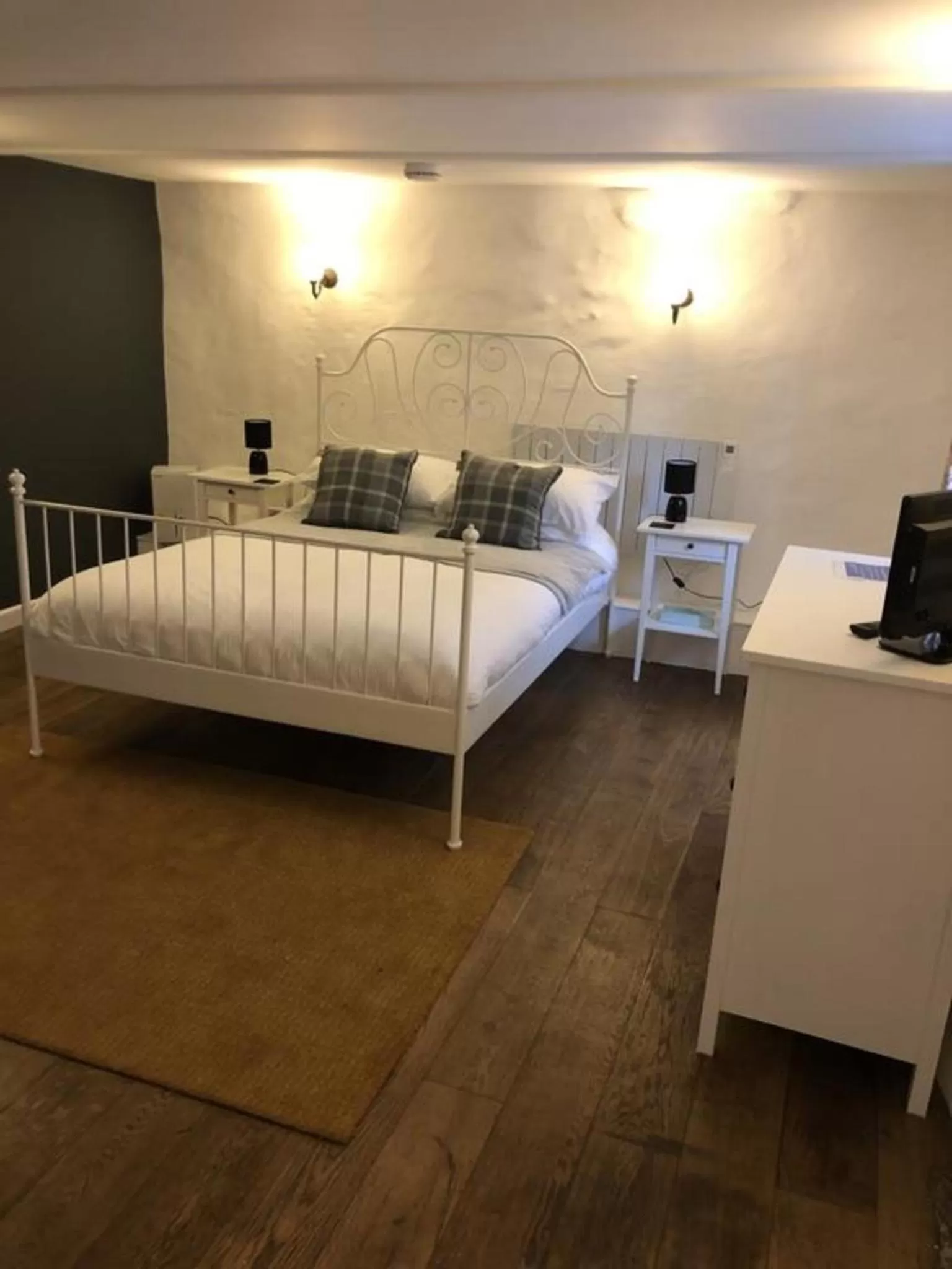 Comfort Quadruple Room in The Engine Inn