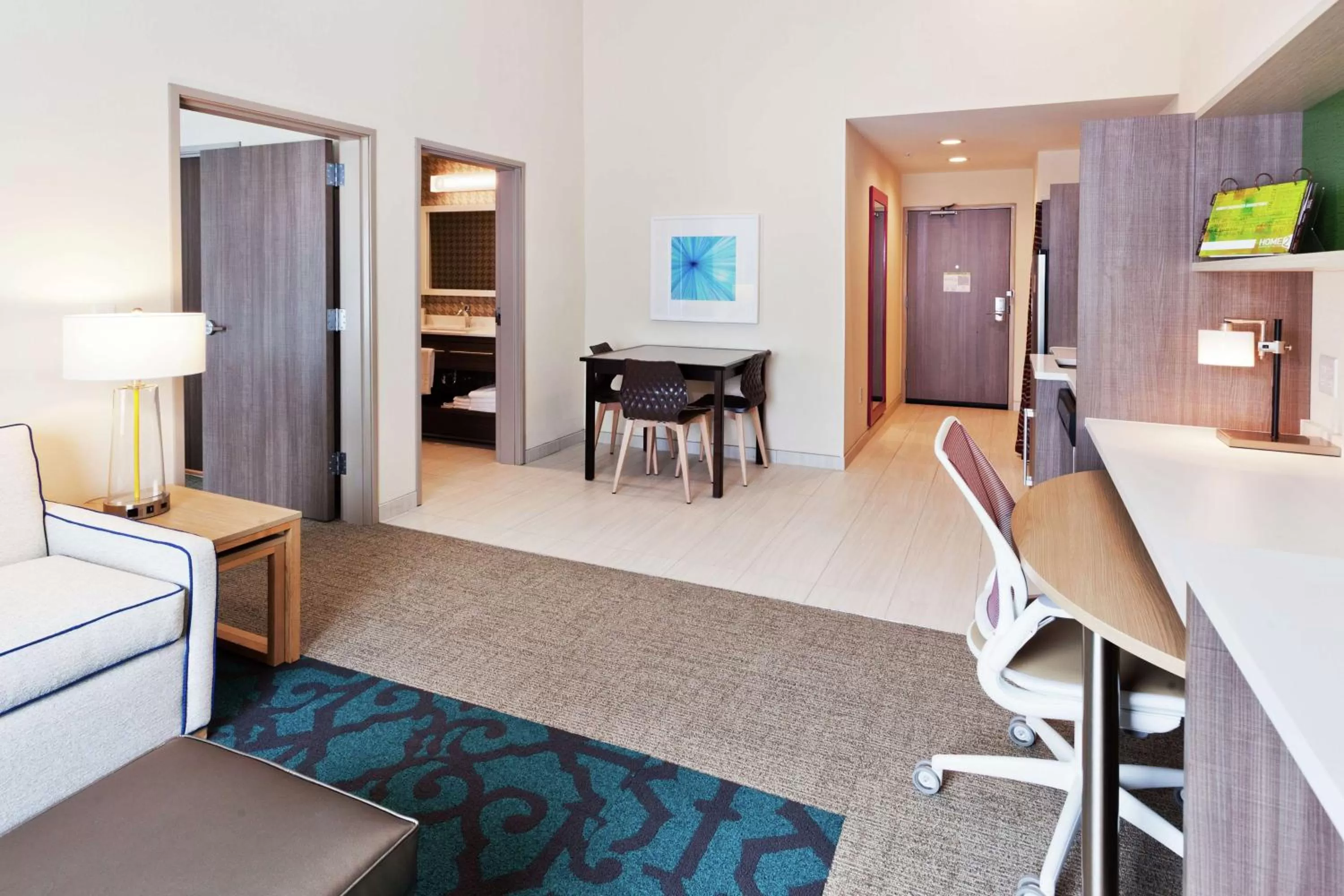 King Suite - Hearing Accessible/Non-Smoking in Home2 Suites By Hilton Birmingham Colonnade