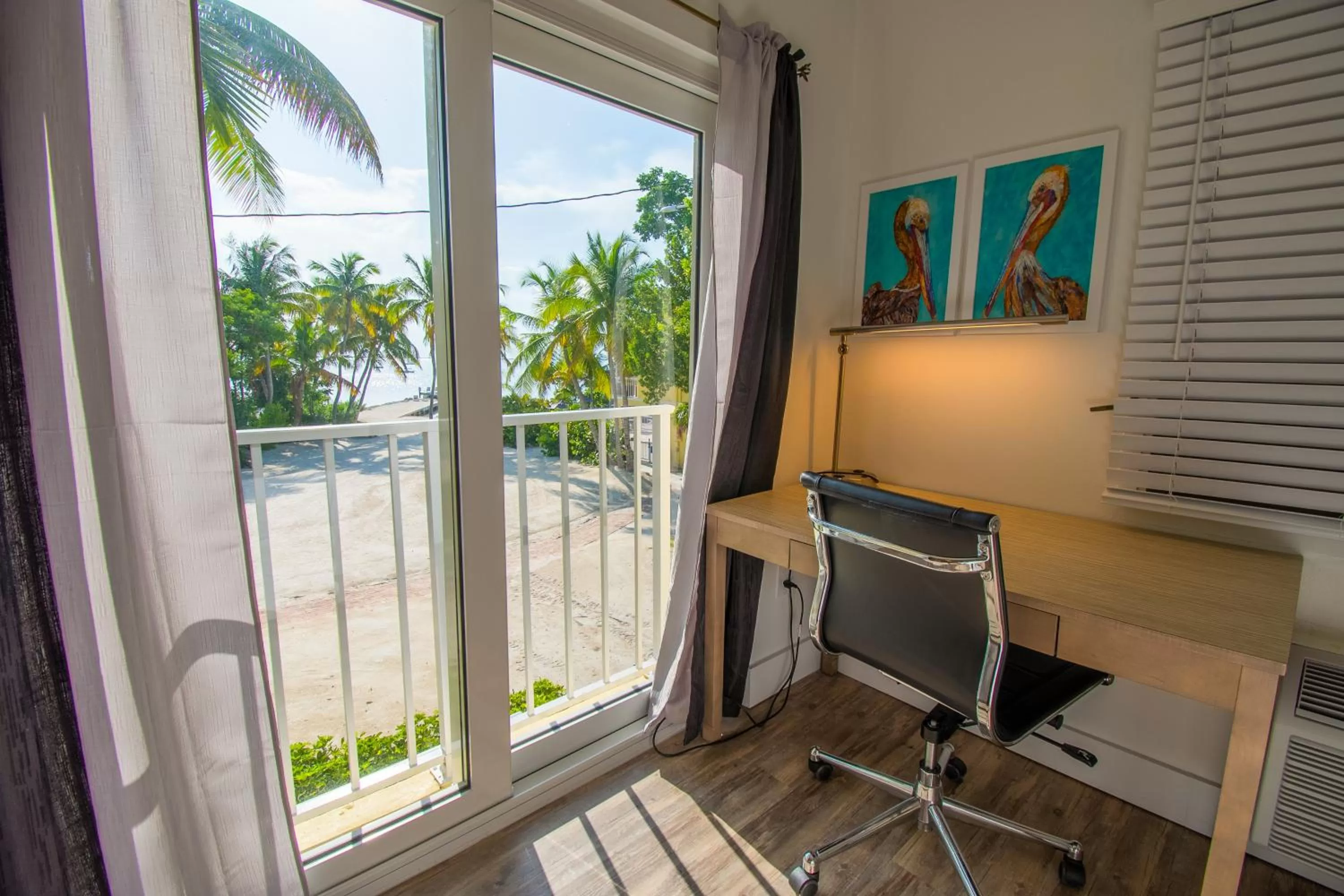 King Room with Sea View in Bayside Inn Key Largo