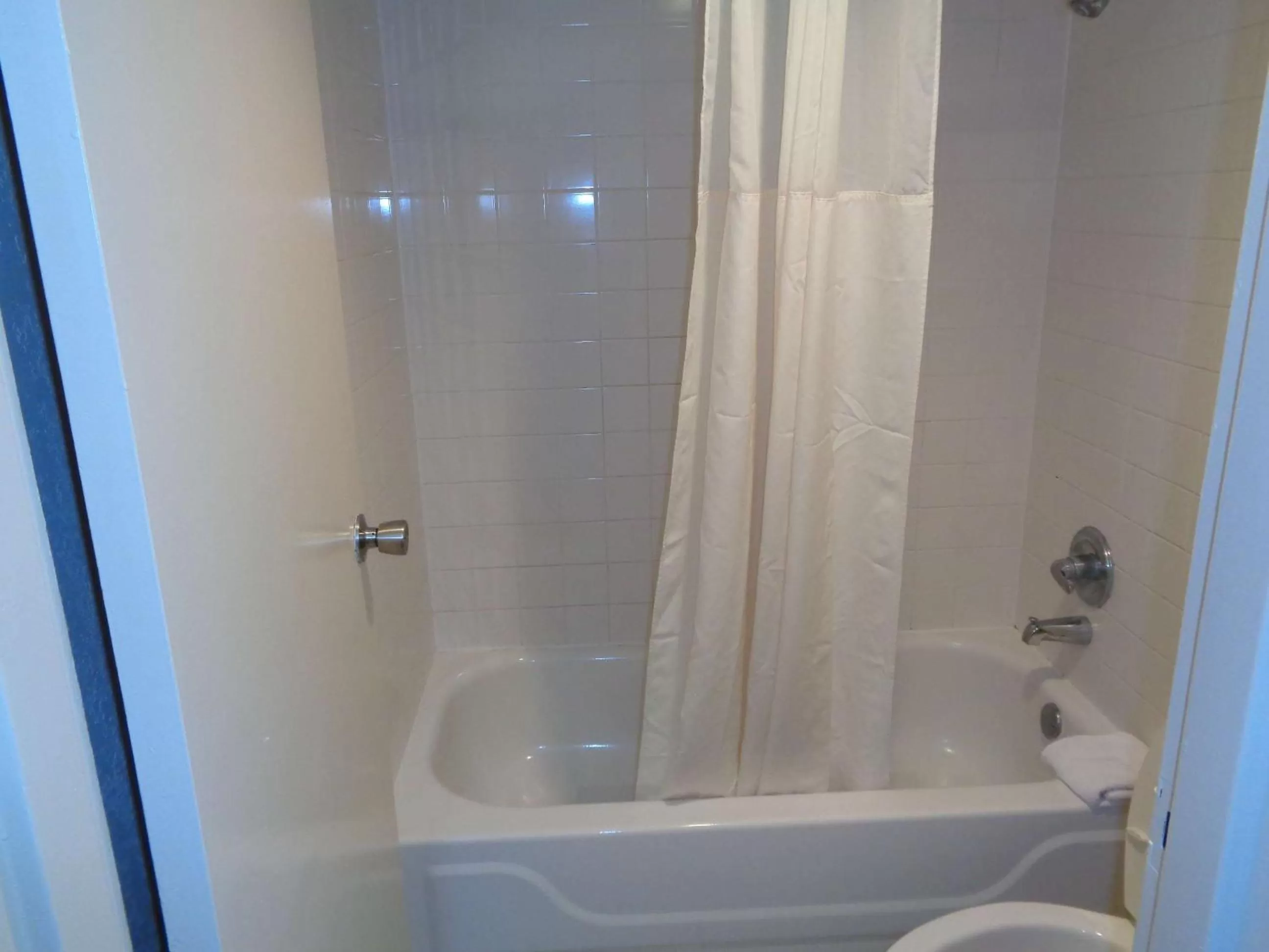 Double Room with Two Double Beds - Smoking in Super 8 by Wyndham Gulfport Airport NW Near Biloxi