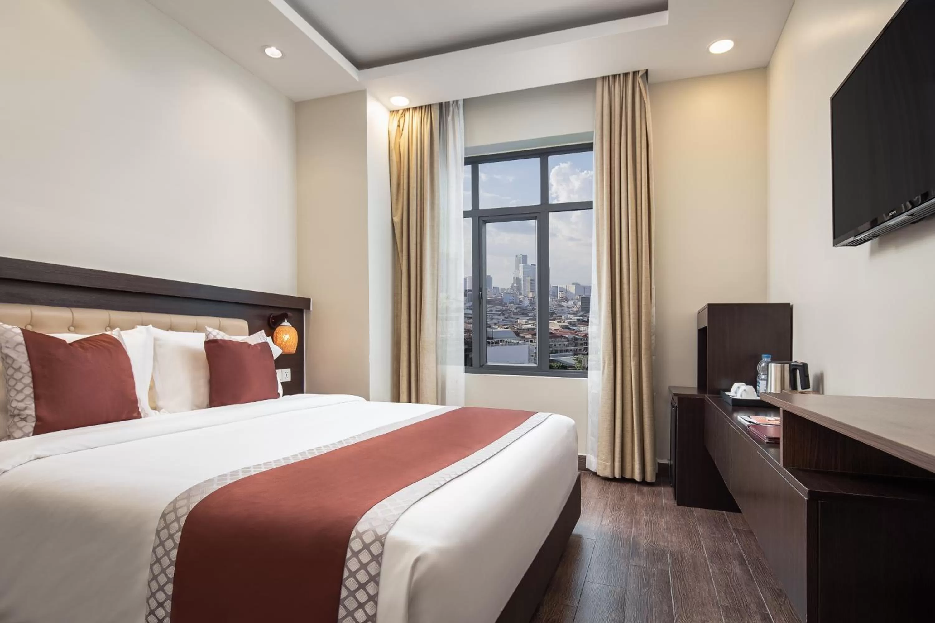 Superior Single Room in HM Grand Central Hotel
