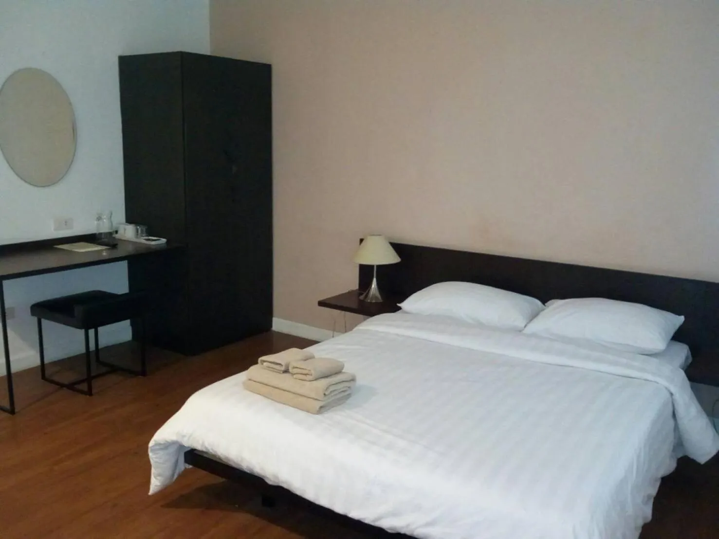 Standard Double Room in G9 Bangkok Hotel