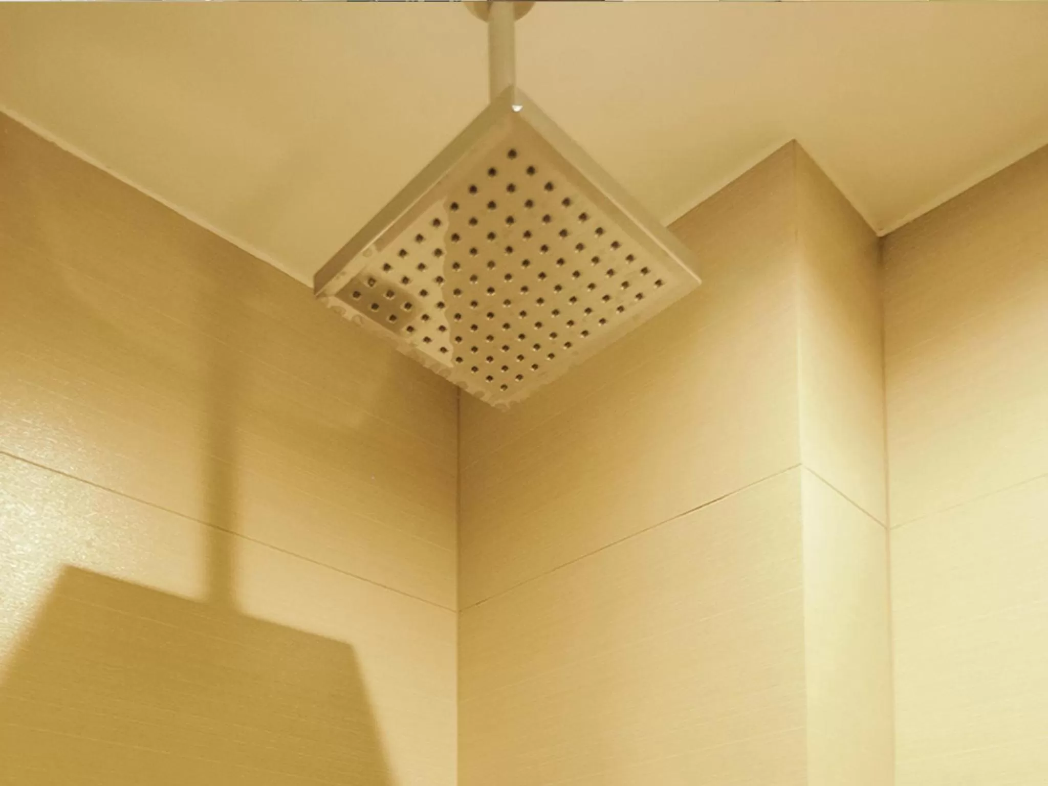 Standard Twin Room in Go Hotels Manila Airport Road