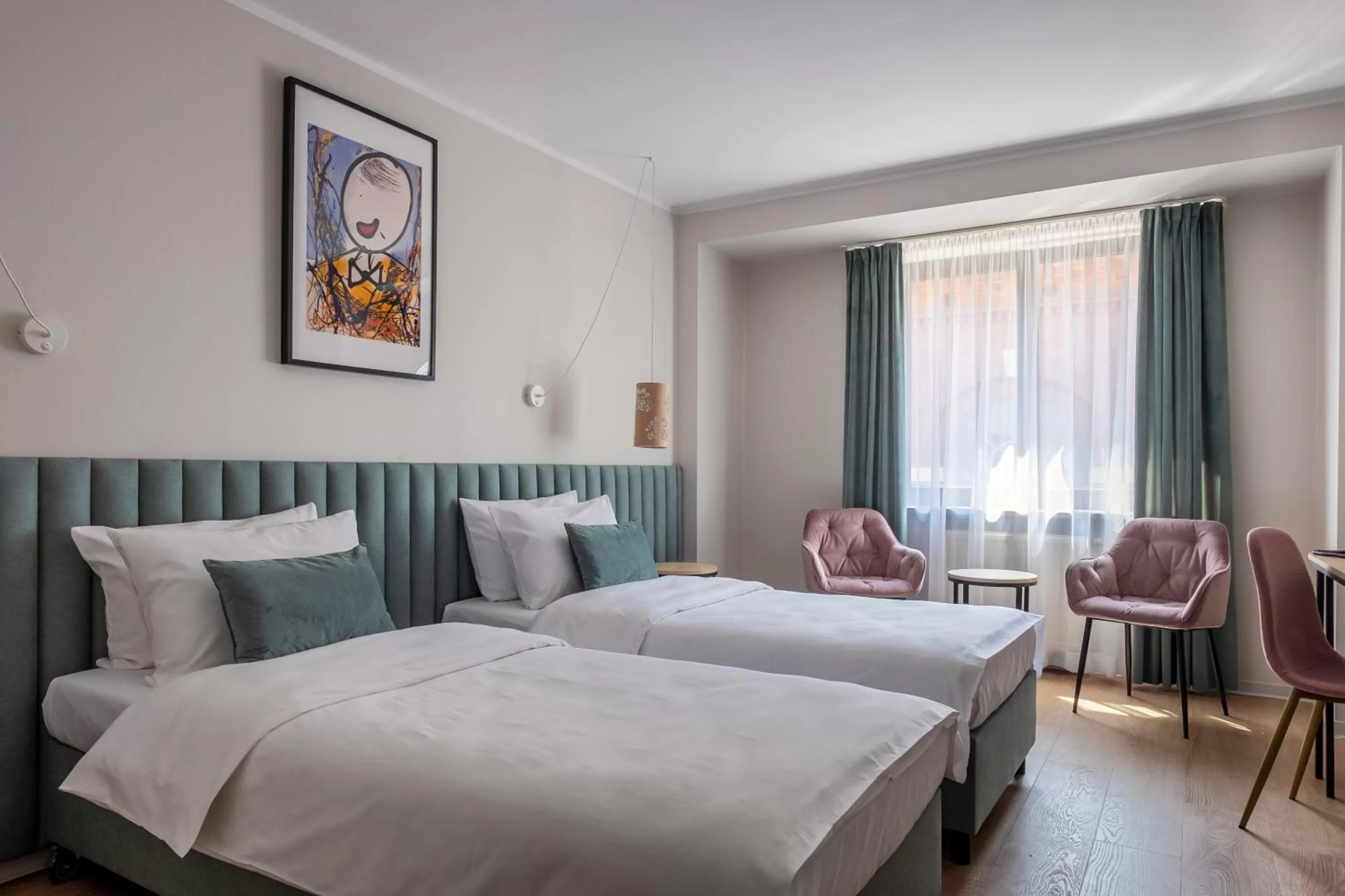 Deluxe Double or Twin Room without Air Condition in Hotel H12****