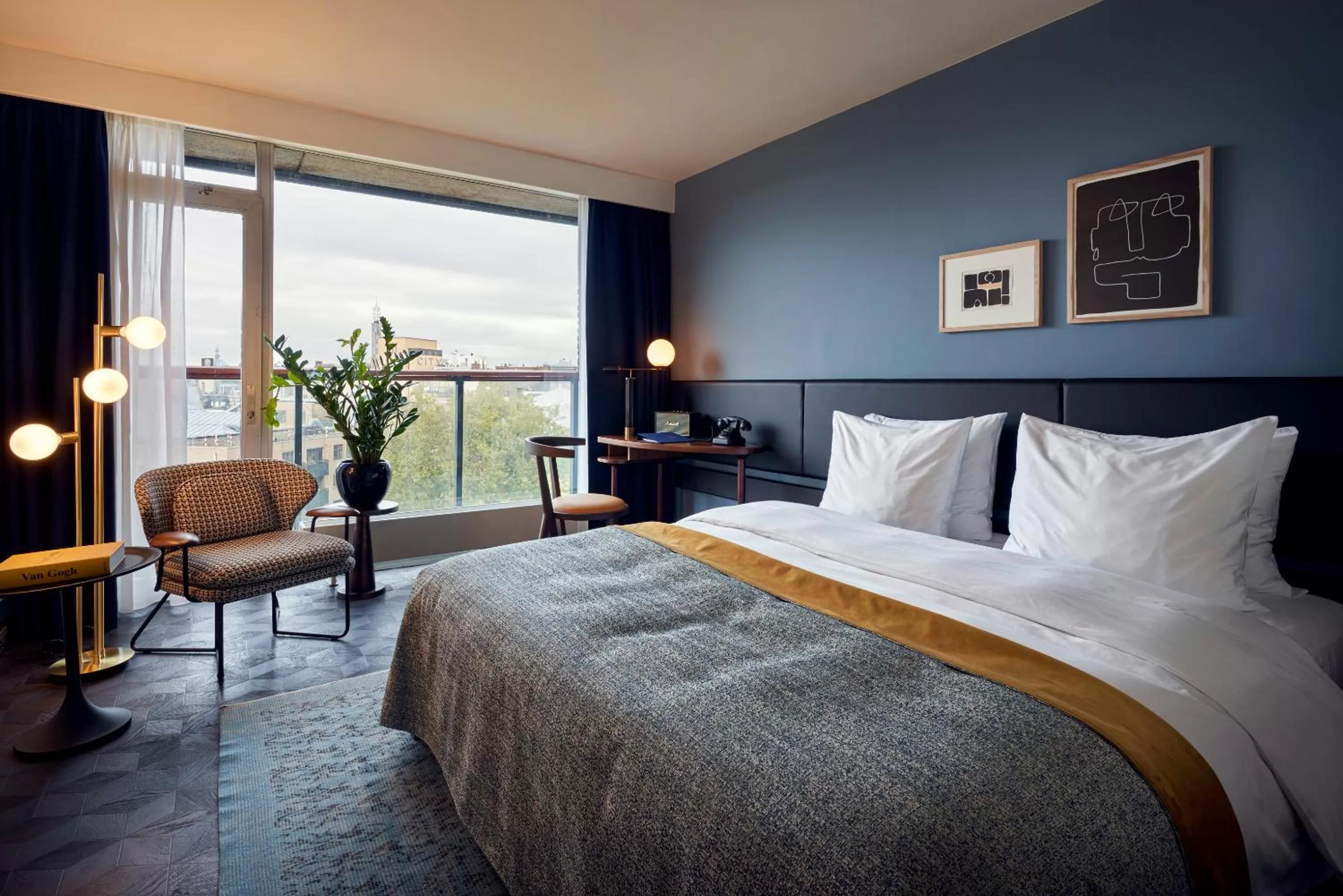 Deluxe Room in Park Centraal Amsterdam, part of Sircle Collection