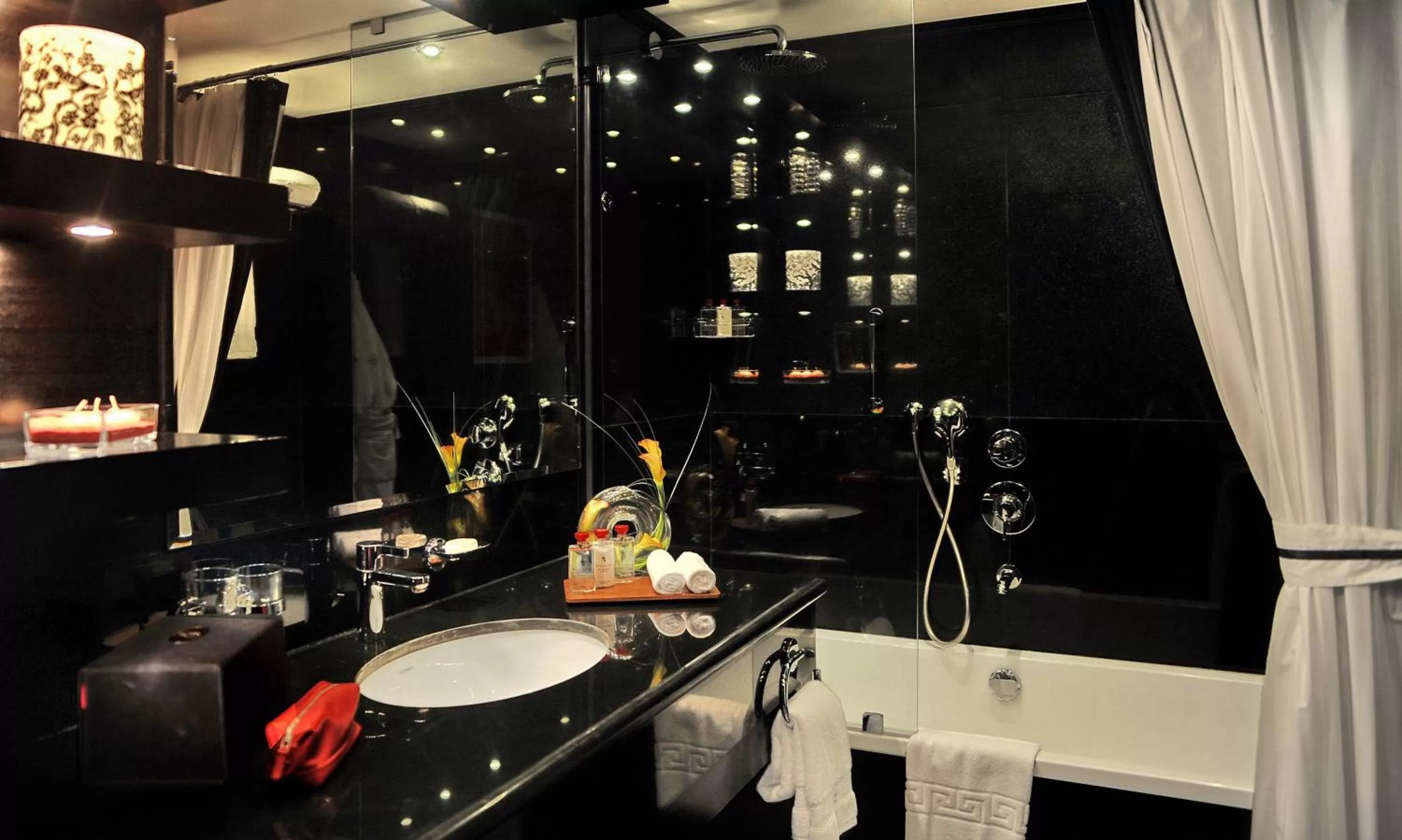 Junior Suite in Sun City Hotel - The Gabriel