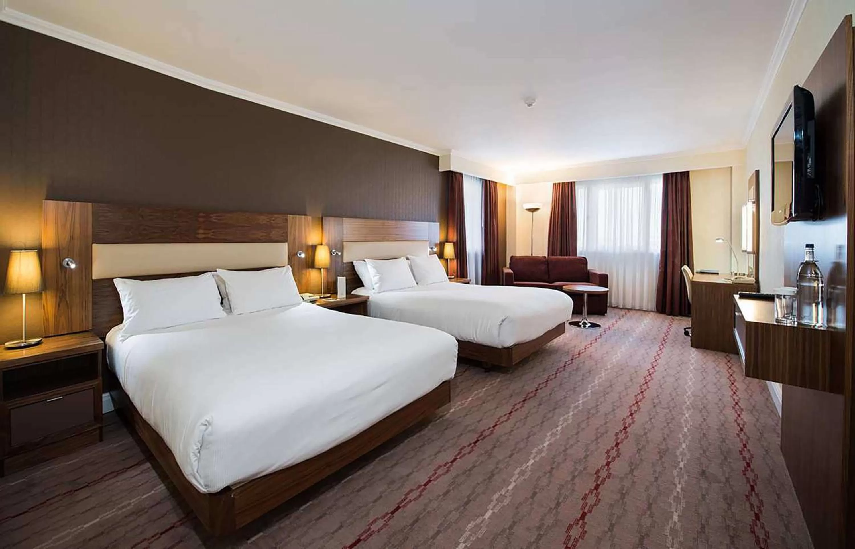 Double Room with Two Double Beds in DoubleTree by Hilton Bristol North